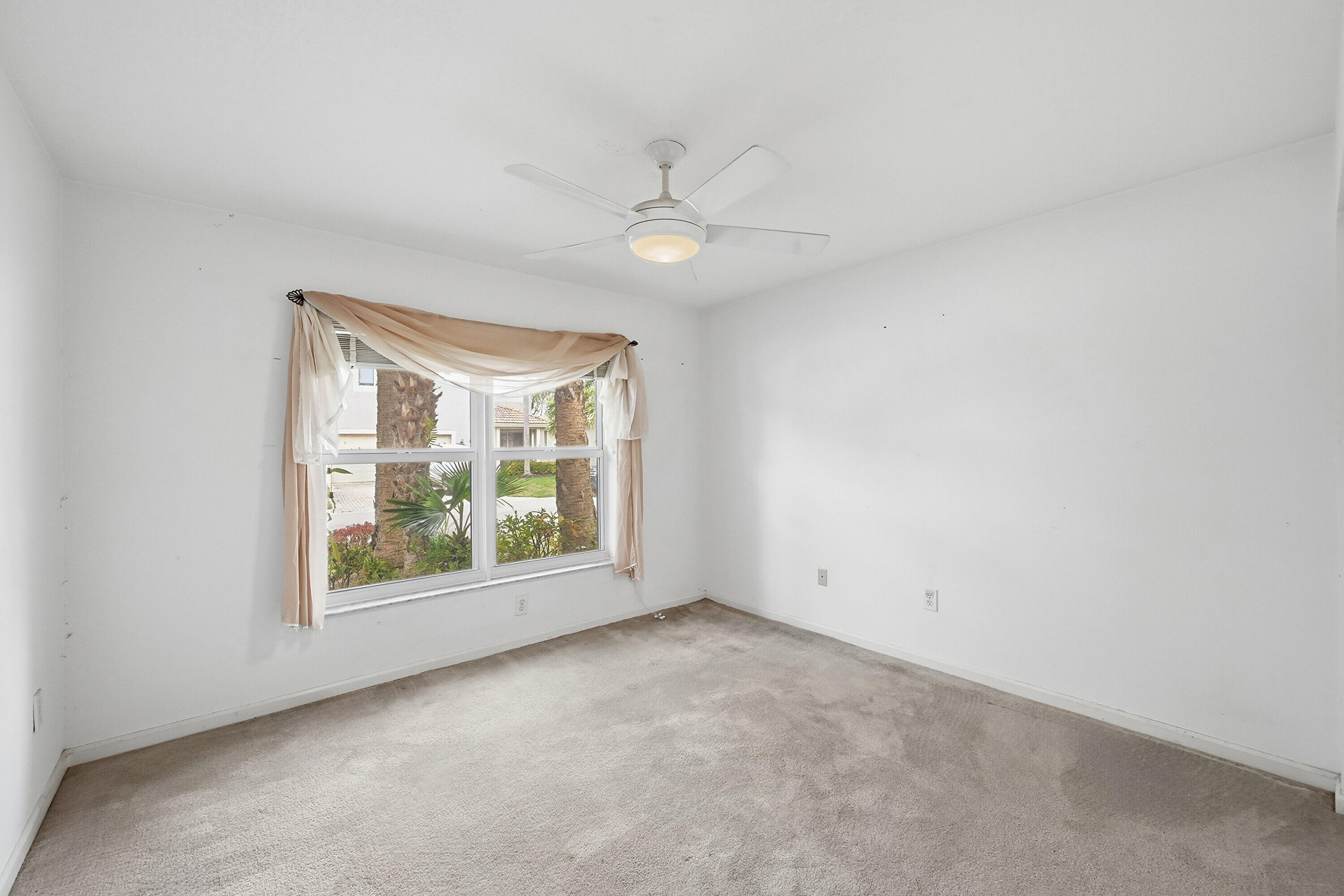 5355 NW 122nd Drive