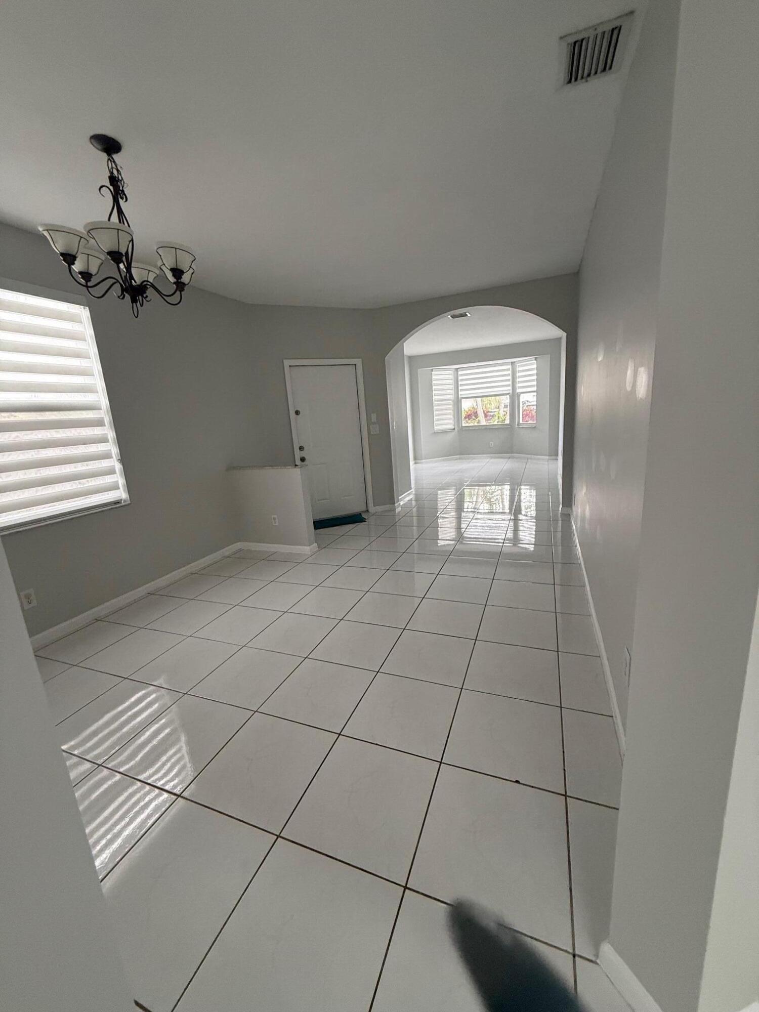 15258 SW 51st Street SW