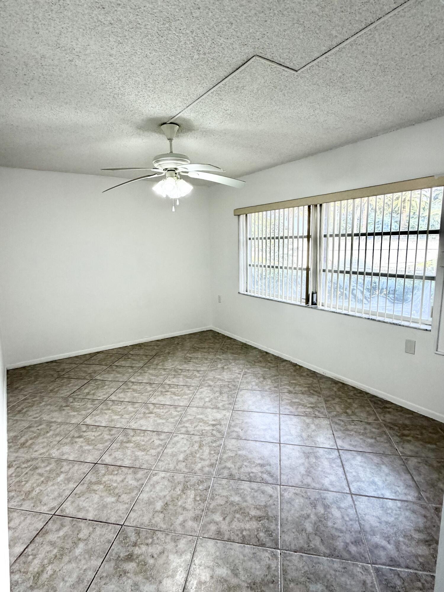 1101 Bahama Bend