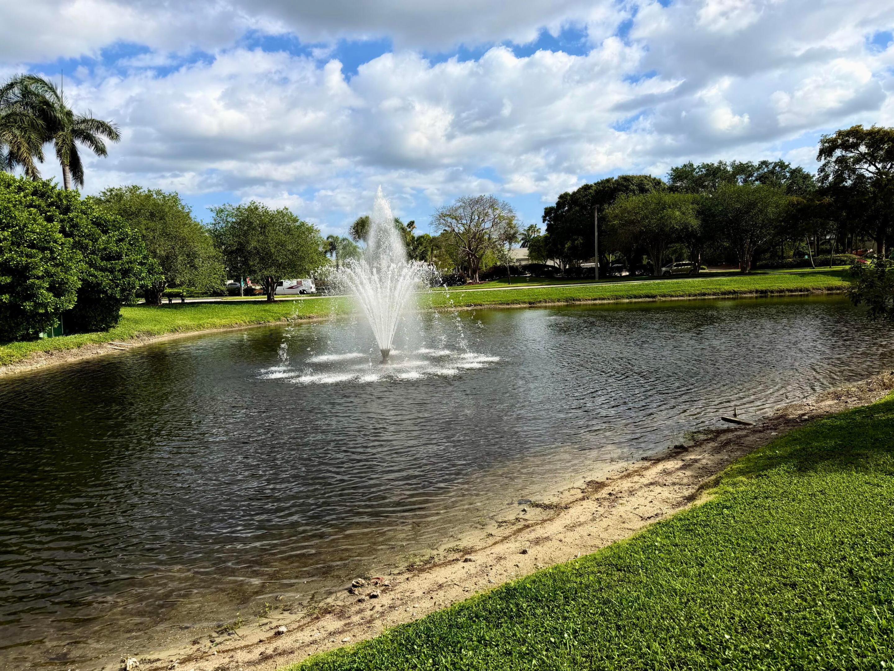 1101 Bahama Bend