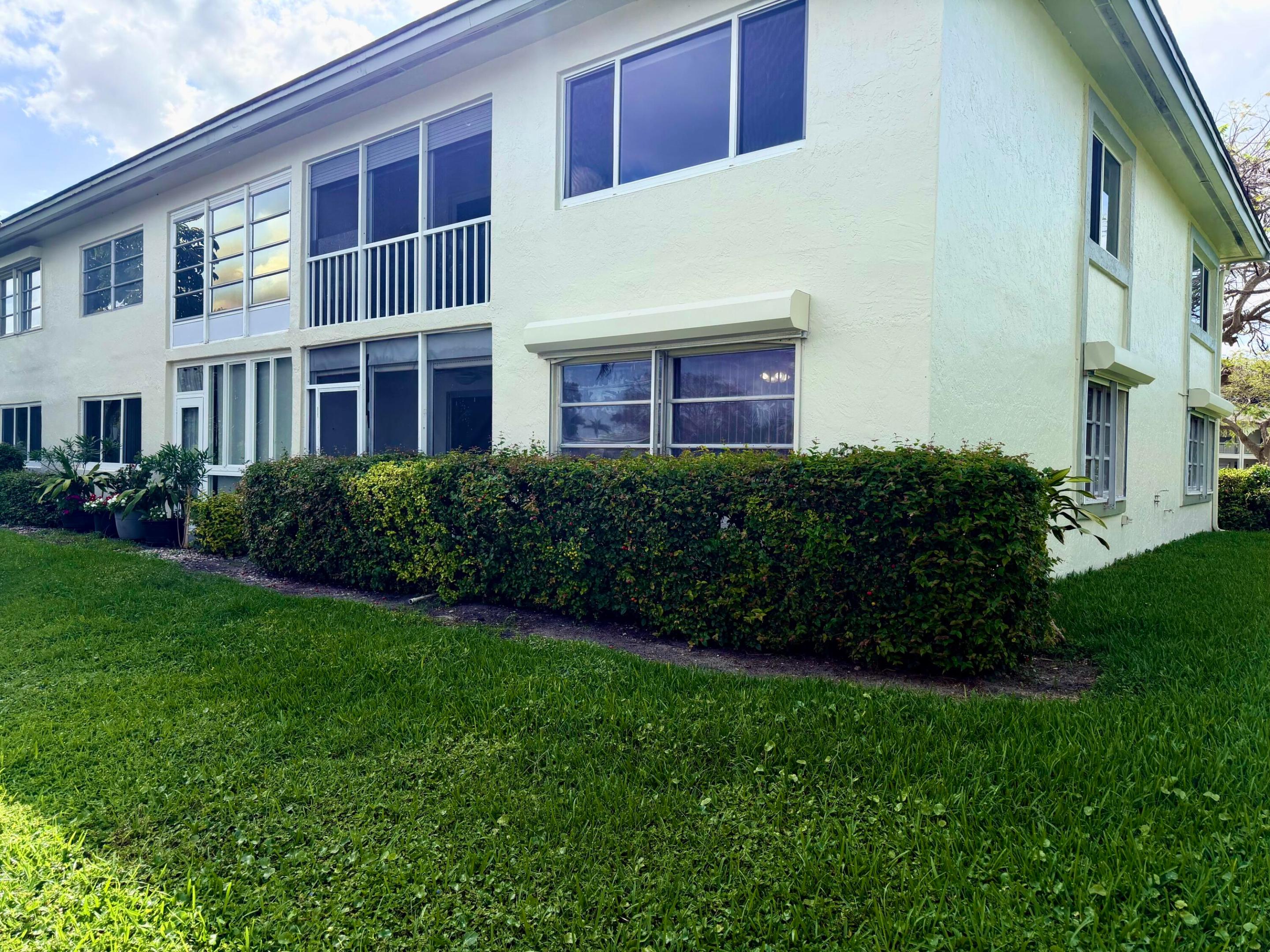 1101 Bahama Bend
