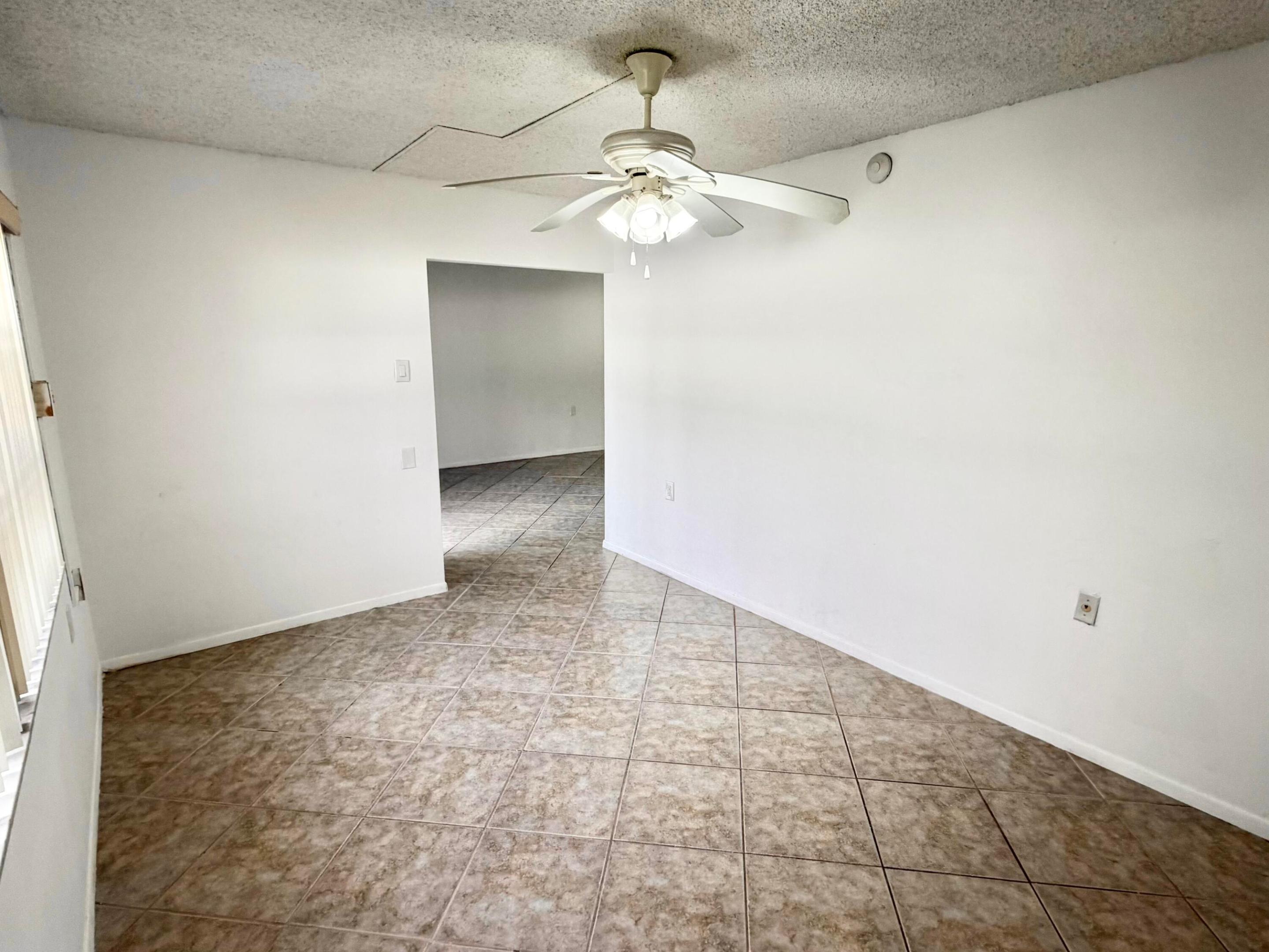 1101 Bahama Bend