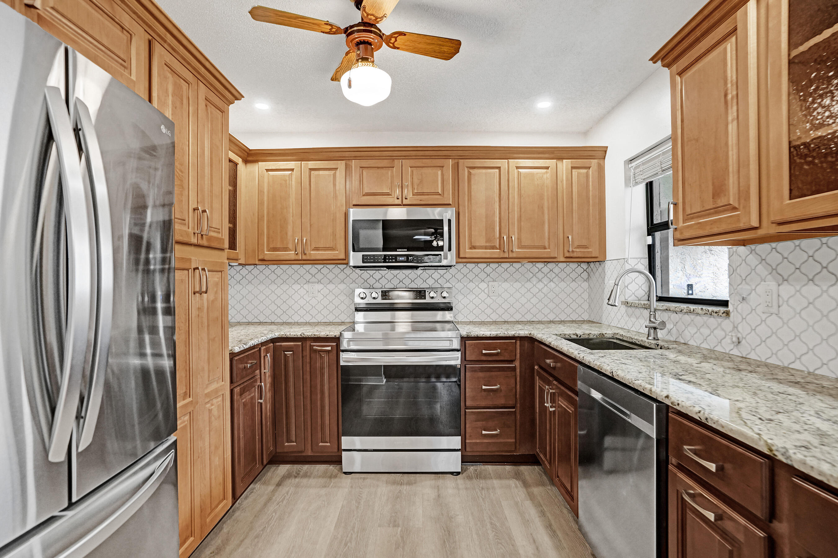 2541 N Carambola Cir Circle 1832