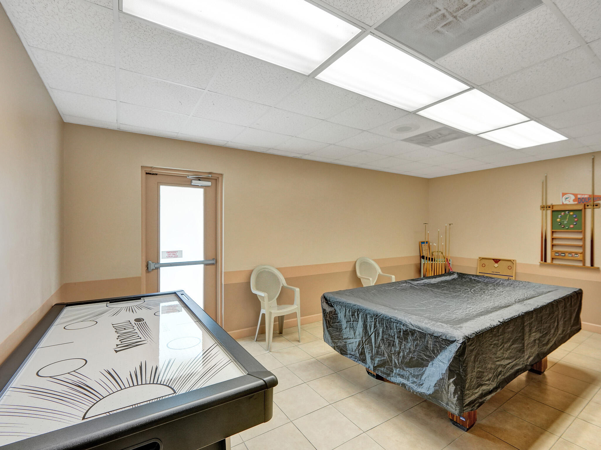 2541 N Carambola Cir Circle 1832