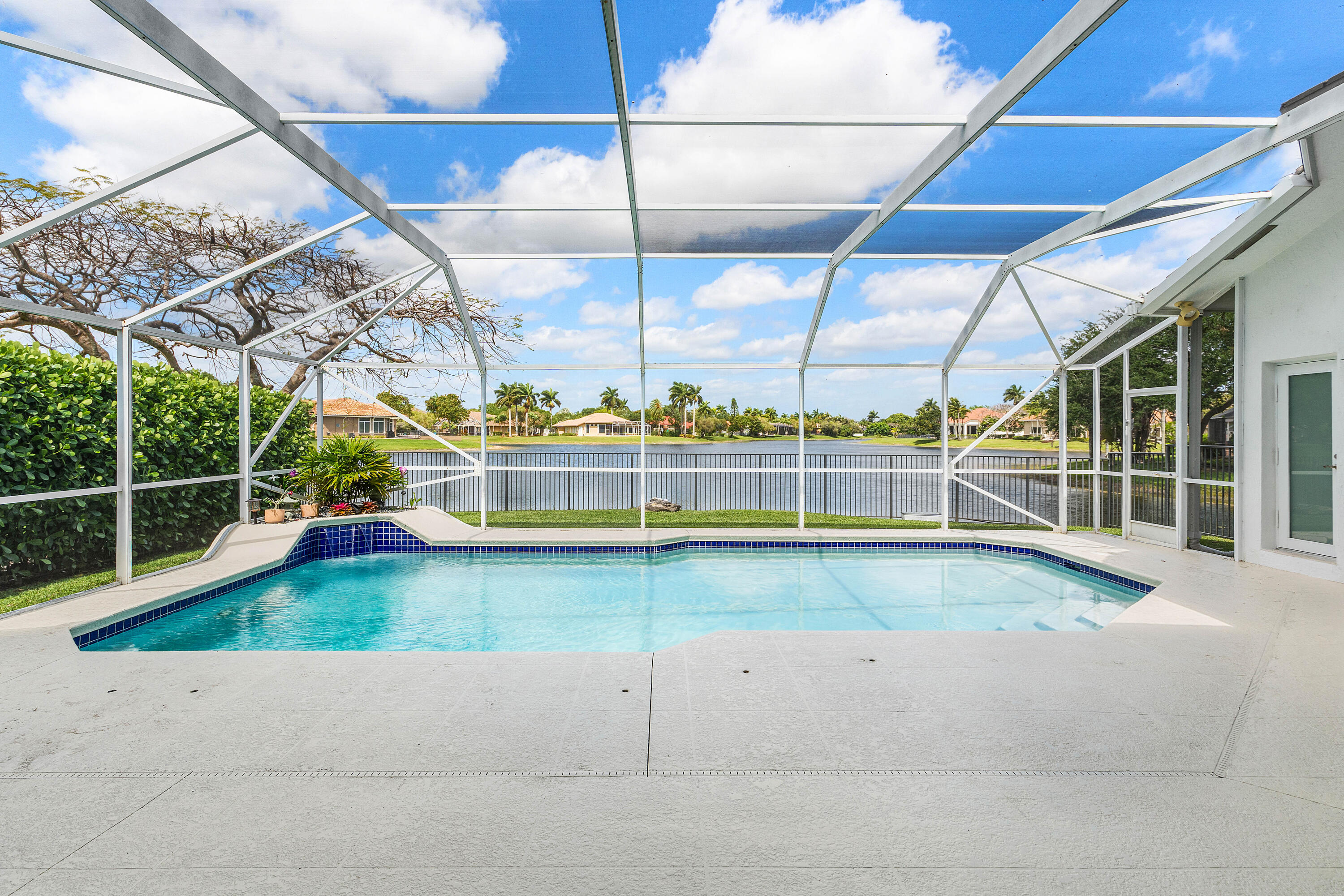 6419 NW 99th Drive