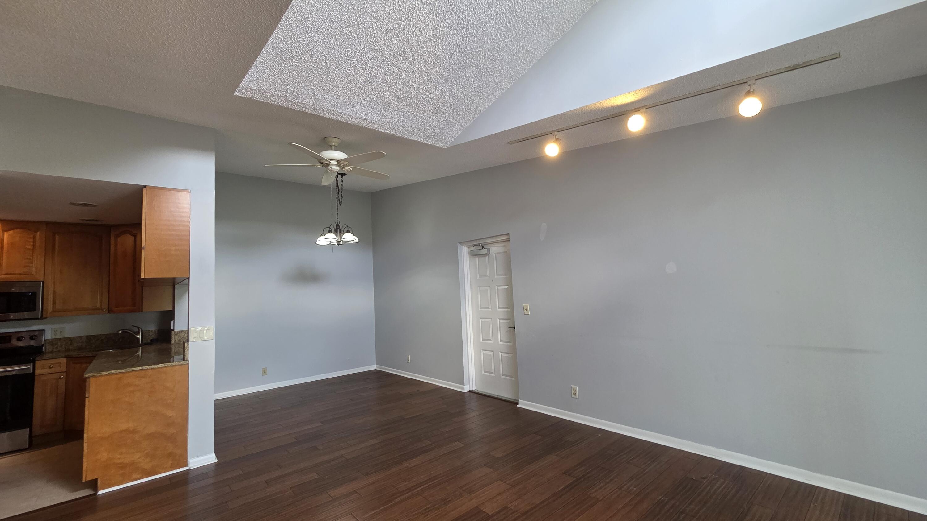 1015 Green Pine Boulevard E3