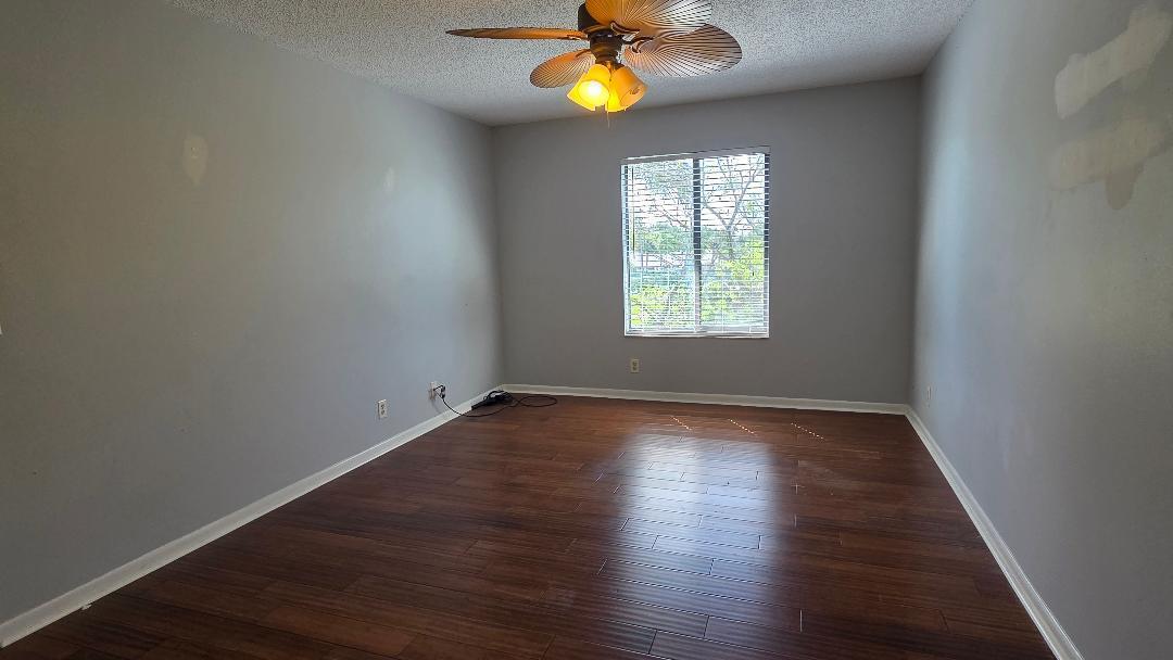 1015 Green Pine Boulevard E3