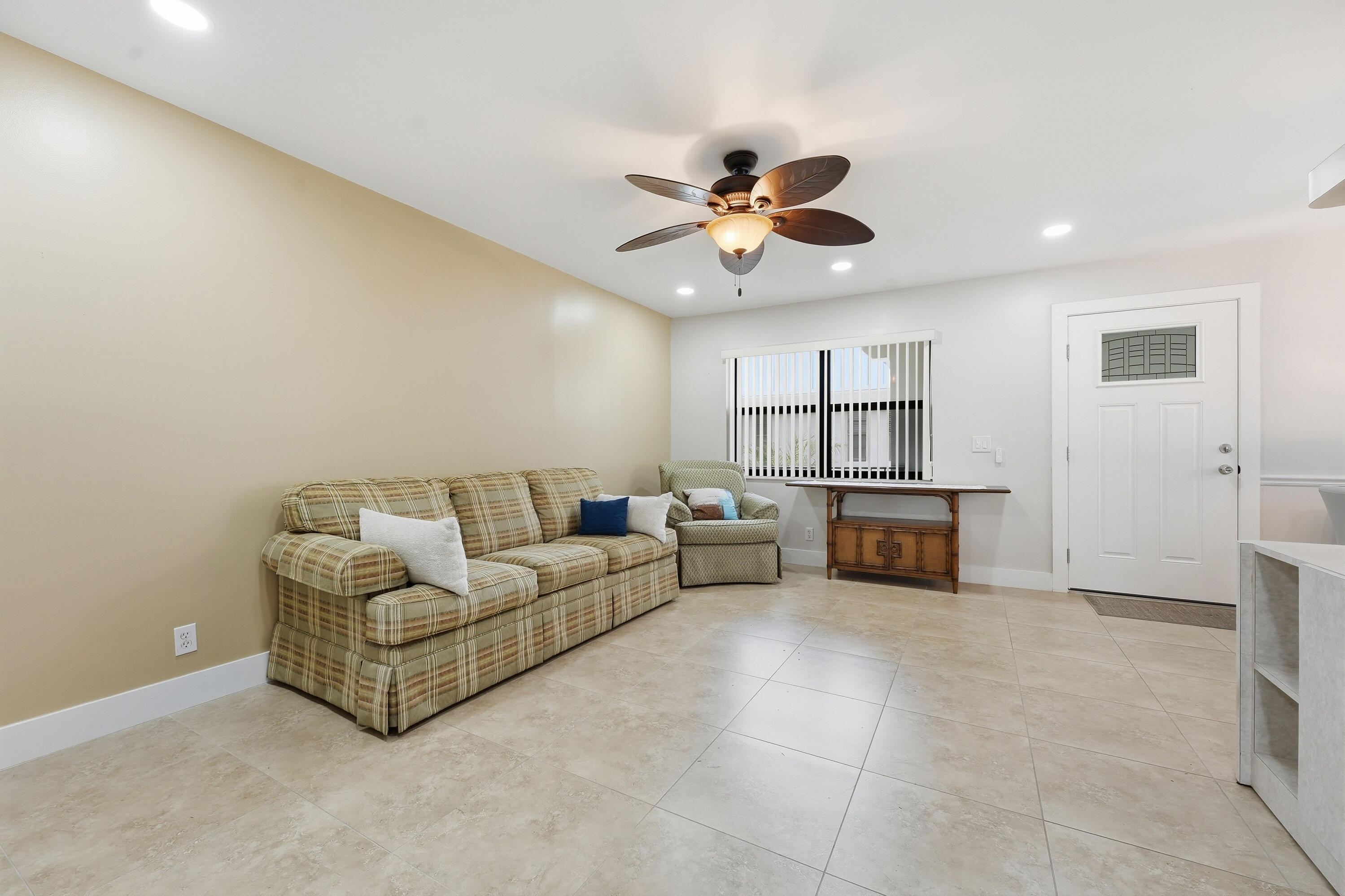 566 Piedmont L
