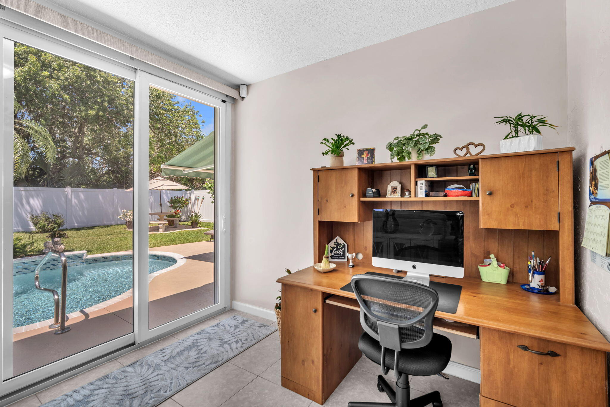 9341 SW 1st Place