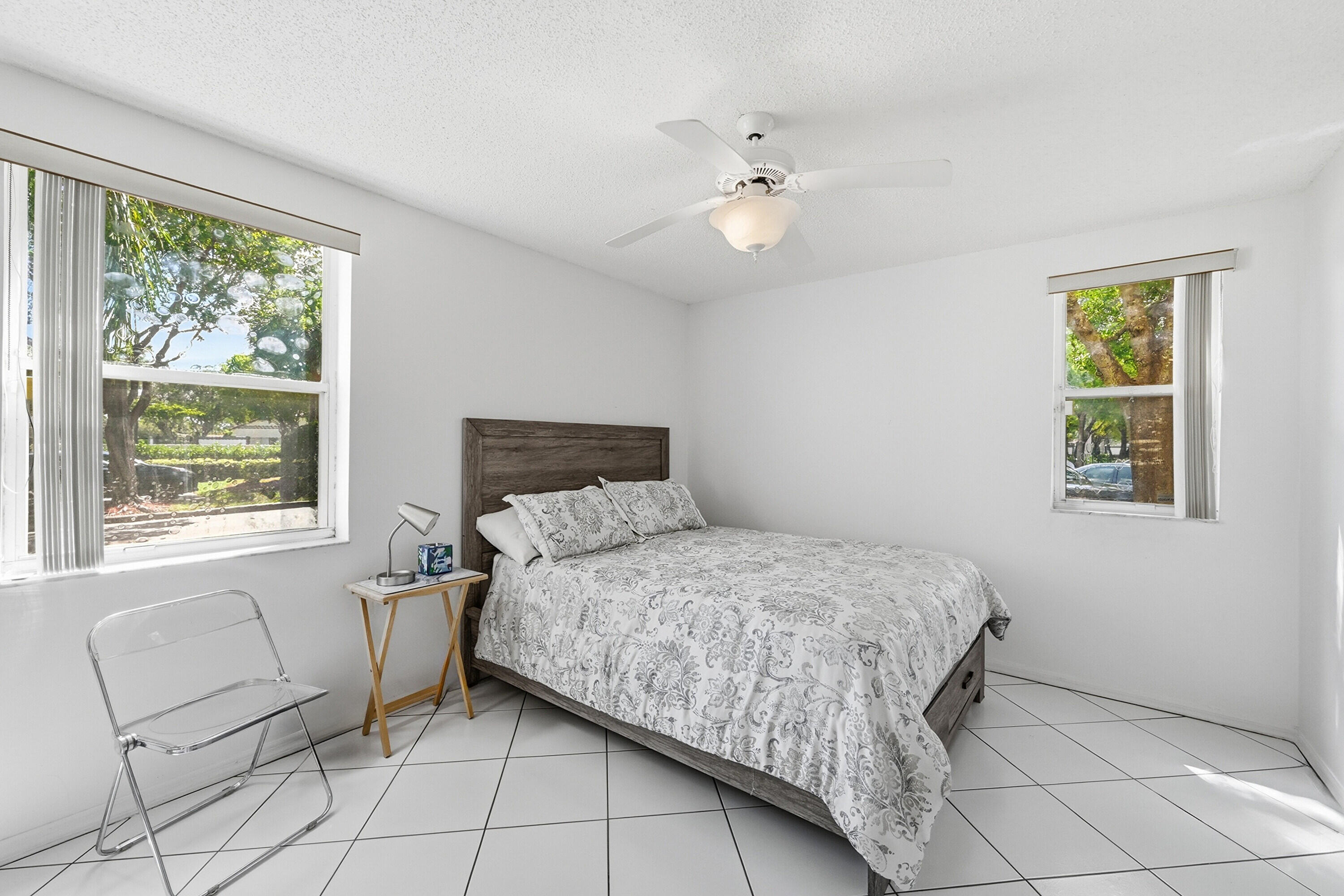 2503 N Nob Hill Road 101