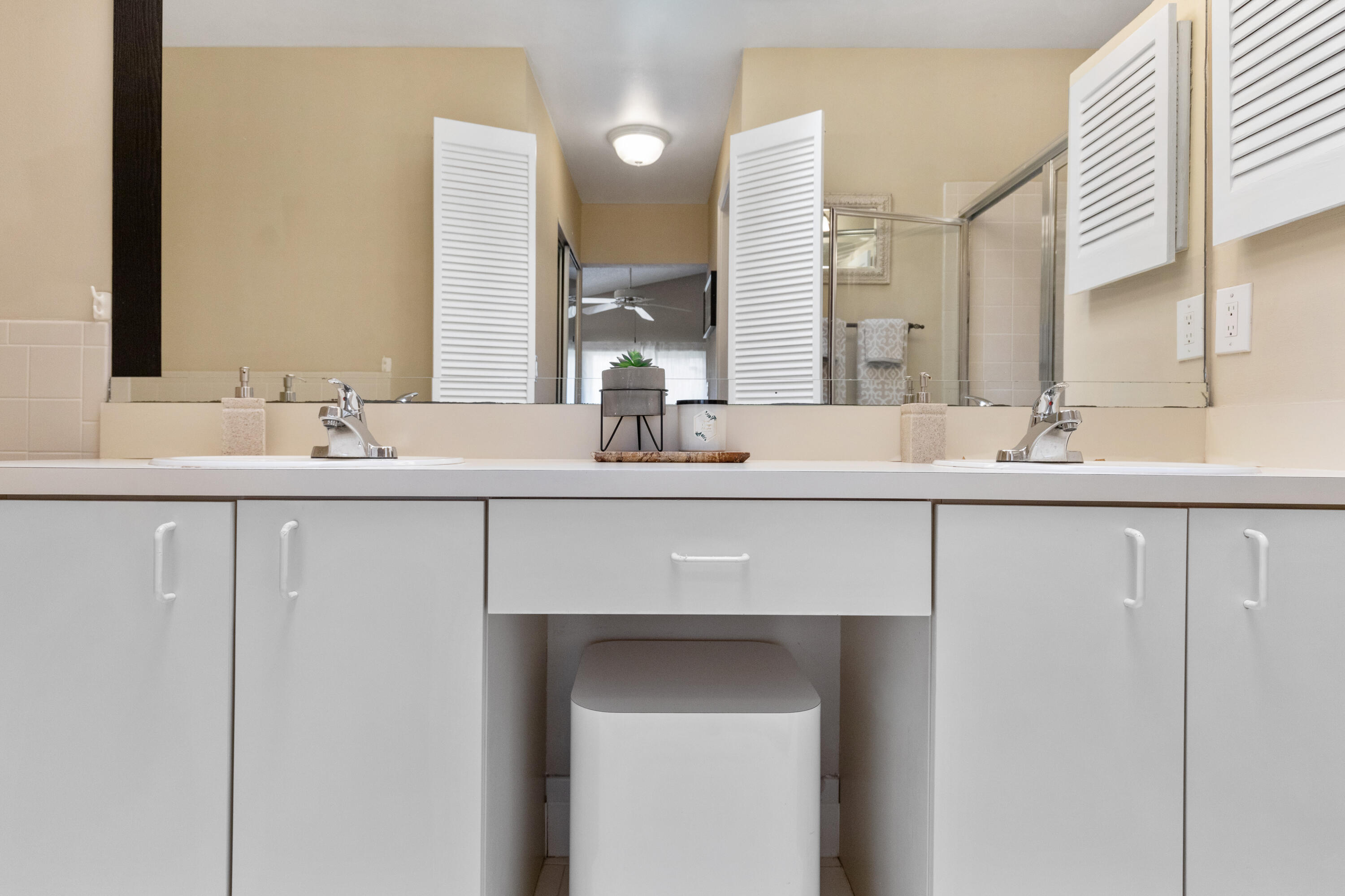 5535 NW 54th Circle