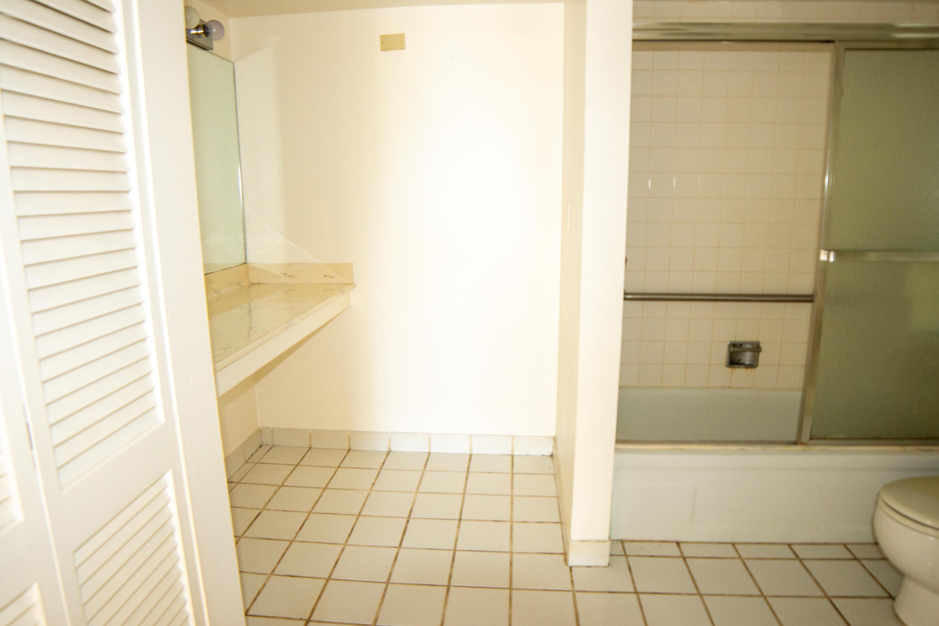 1650 NE 115th Street 208