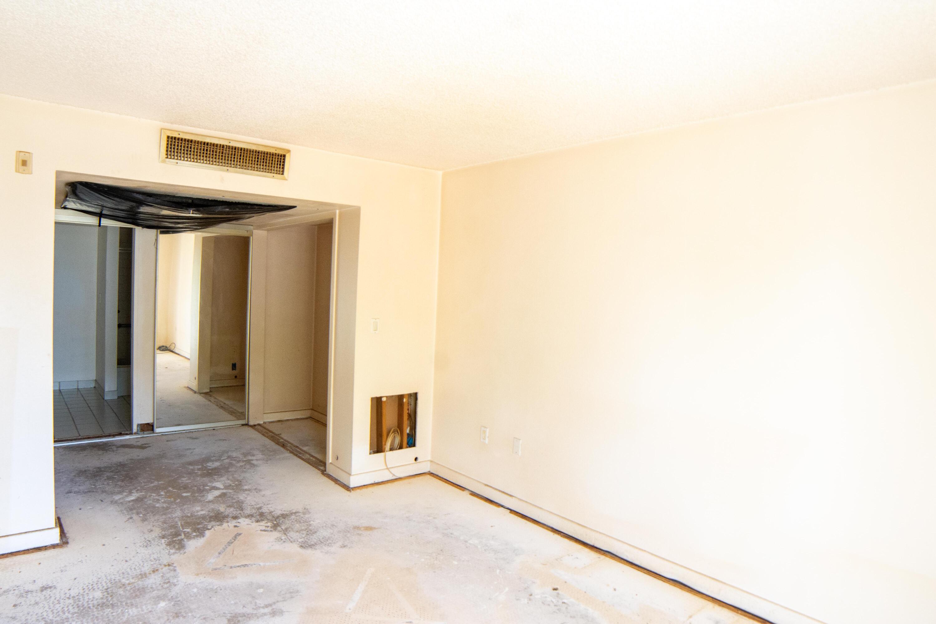 1650 NE 115th Street 208