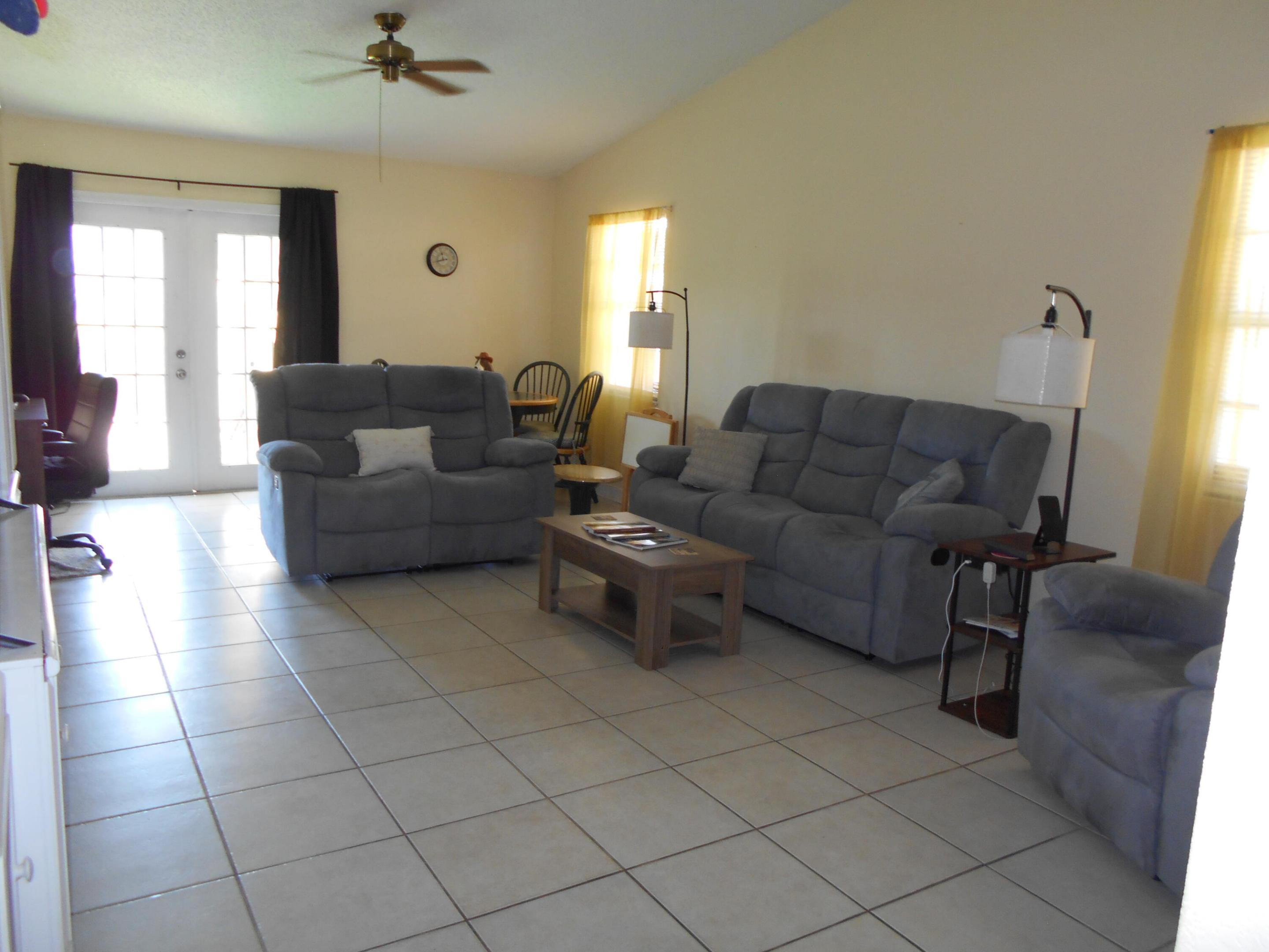 510 NW 43rd Street