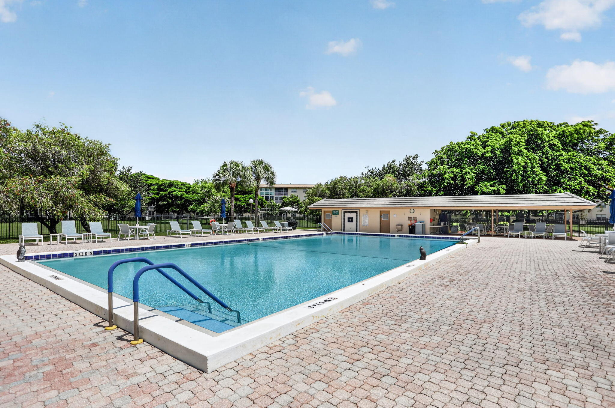 1602 Abaco Drive K3