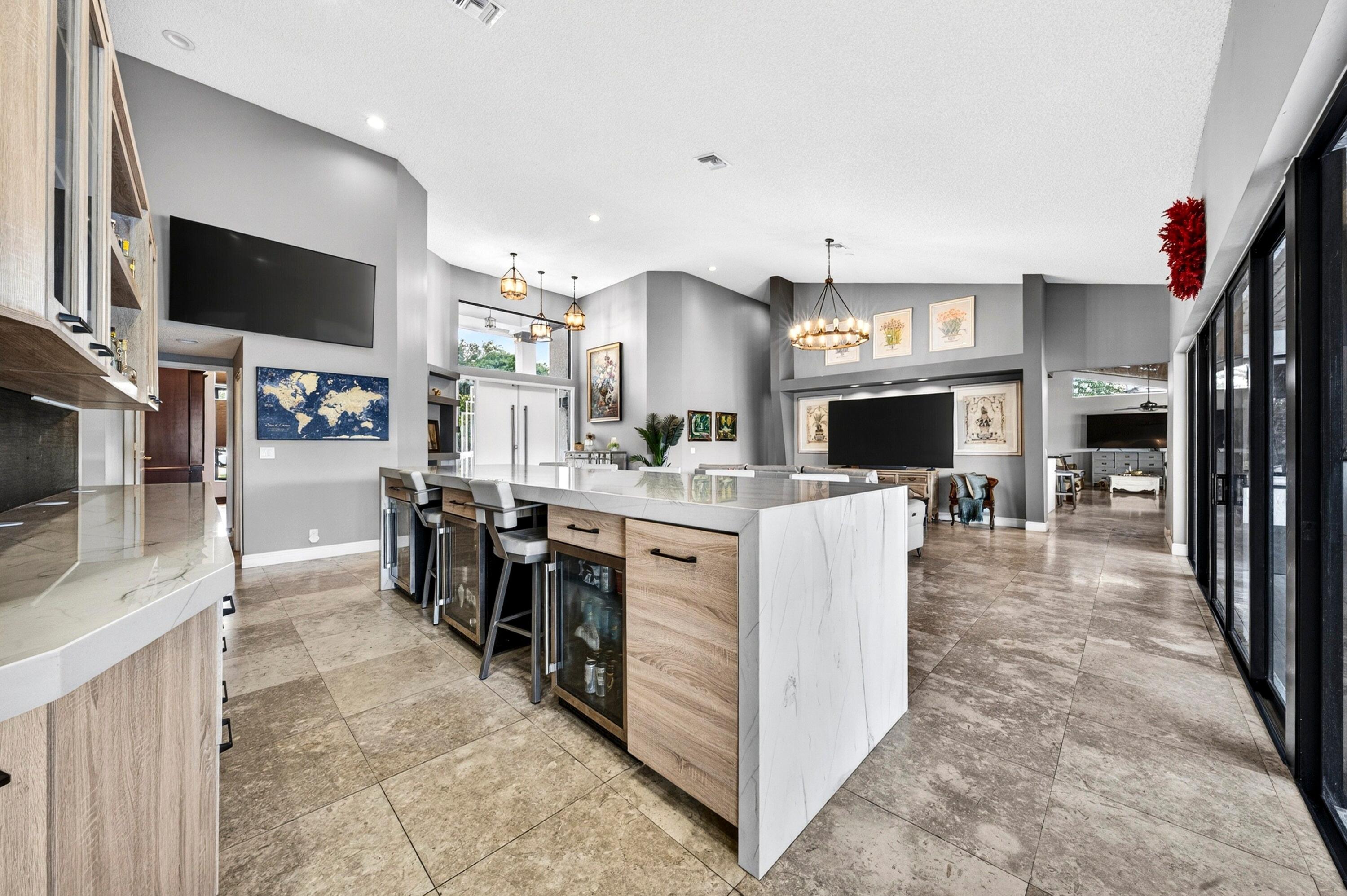 7031 Ventura Court