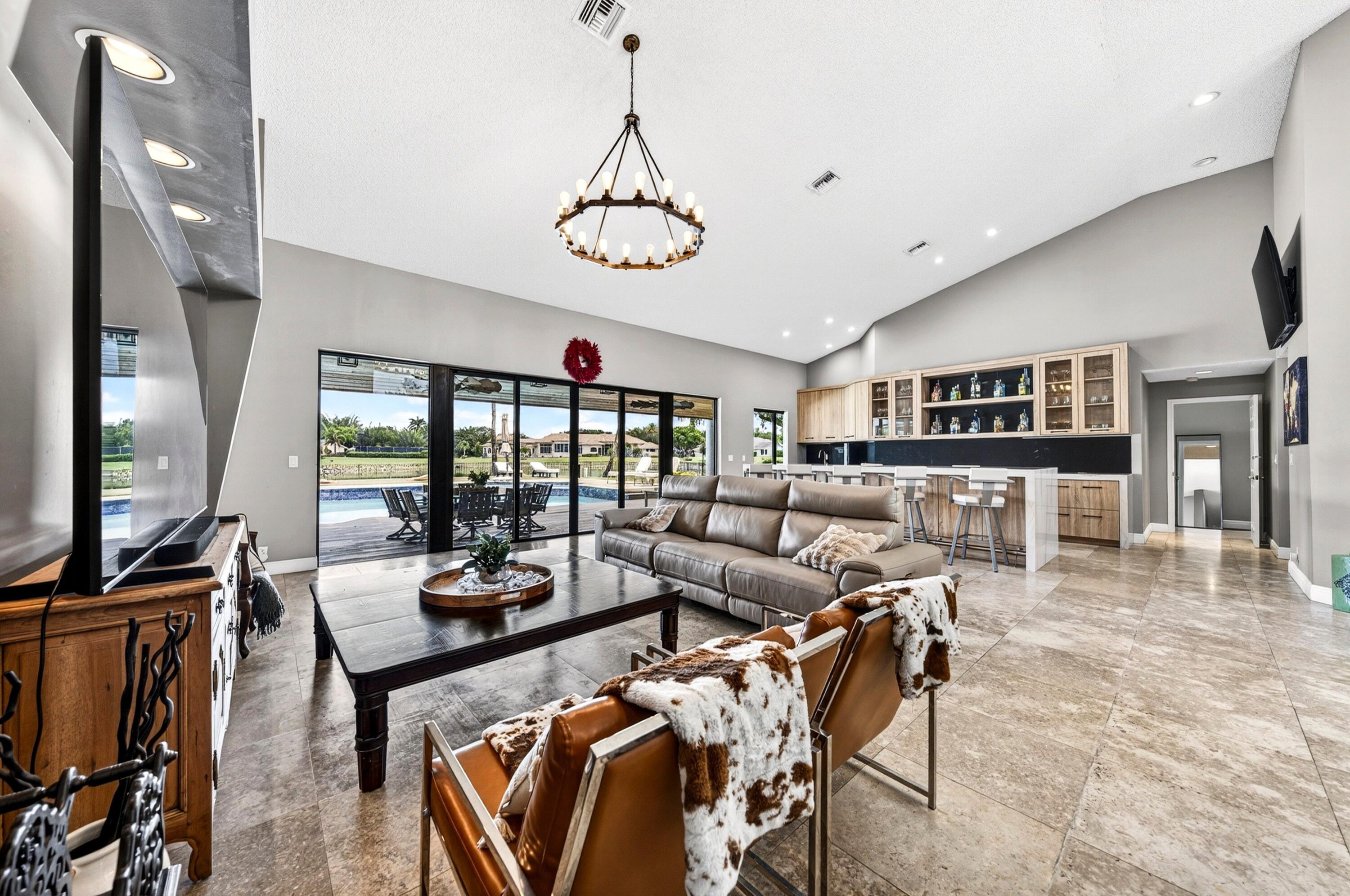 7031 Ventura Court