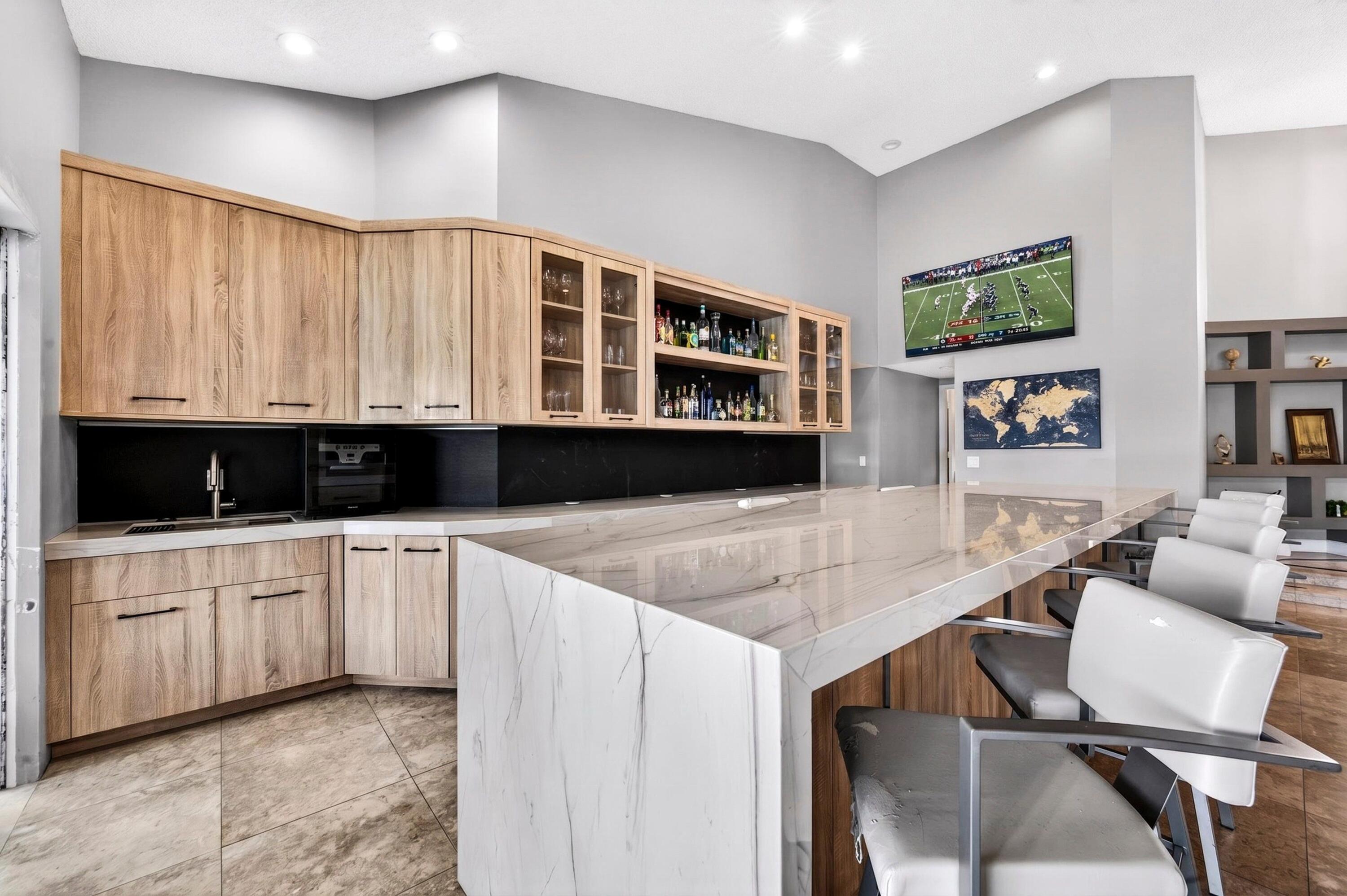 7031 Ventura Court