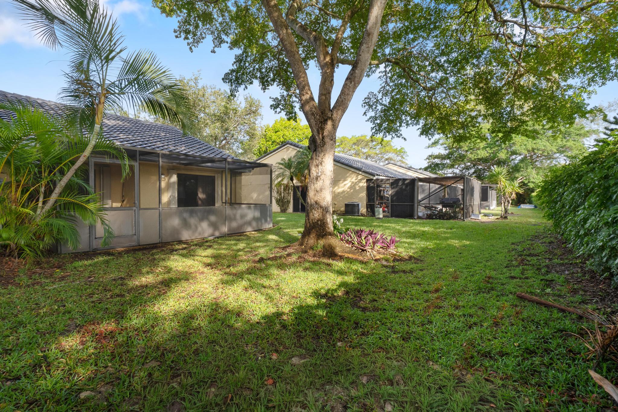 6779 Bridlewood Court
