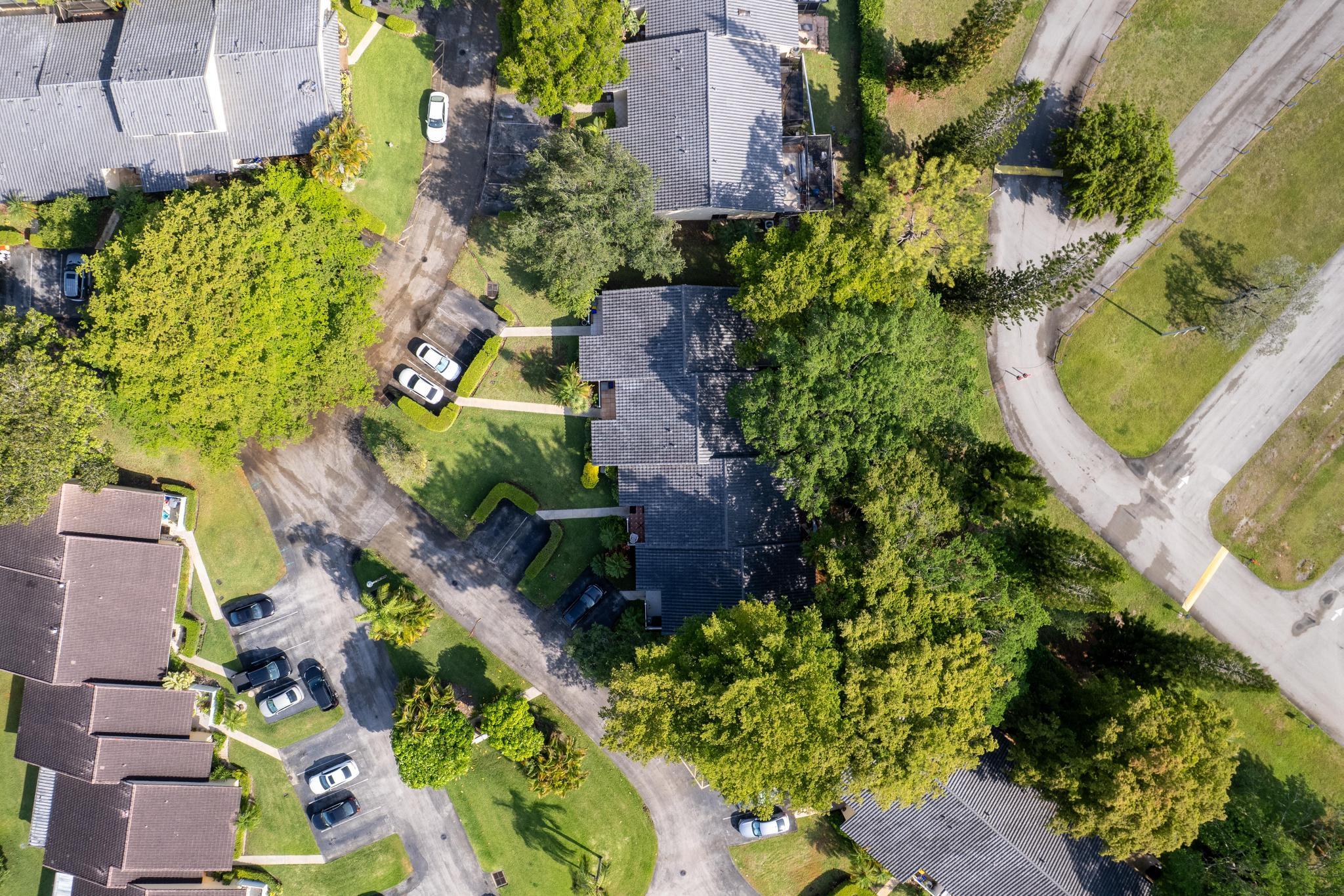 6779 Bridlewood Court