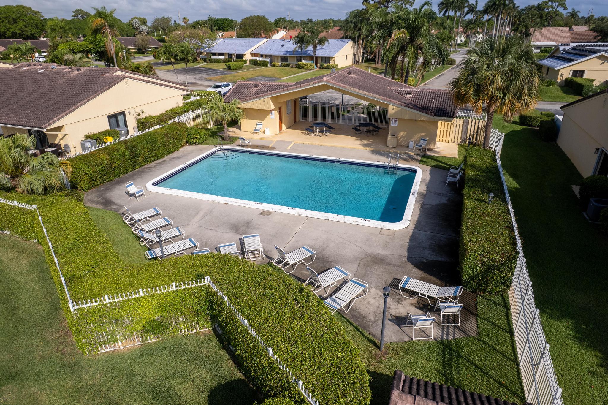 6779 Bridlewood Court