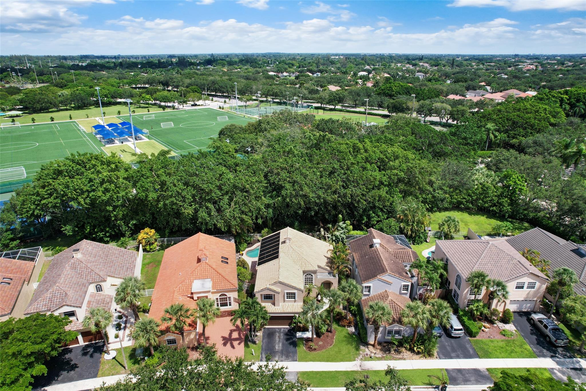 6625 NW 75th Place