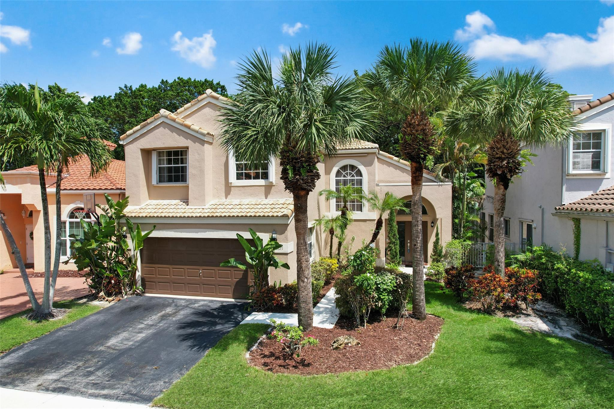 6625 NW 75th Place