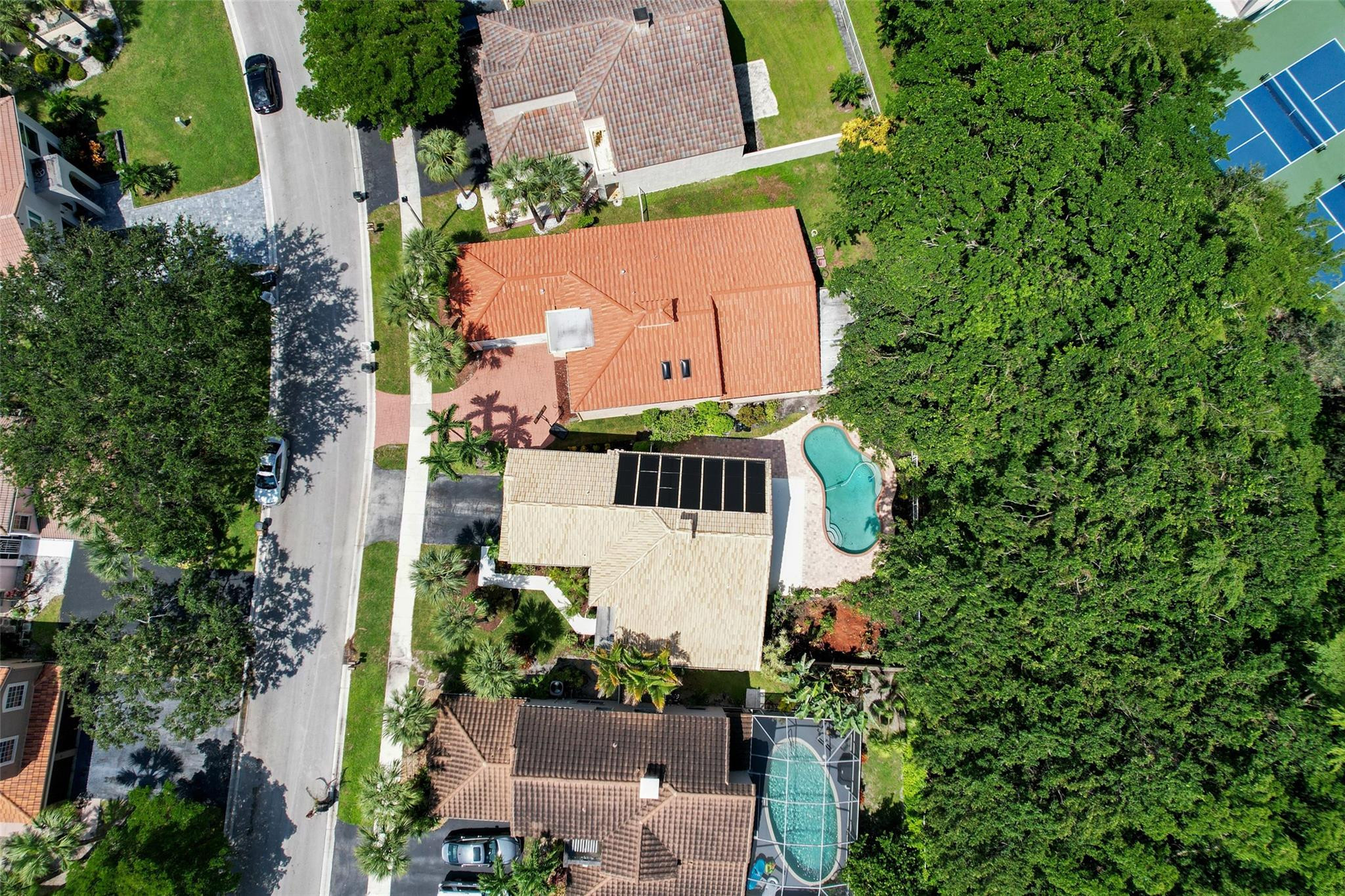 6625 NW 75th Place
