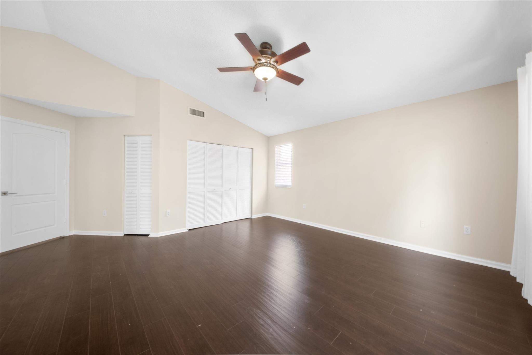 6625 NW 75th Place