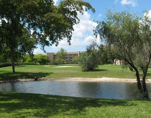 10331 Sunrise Lakes Boulevard Unit: 203