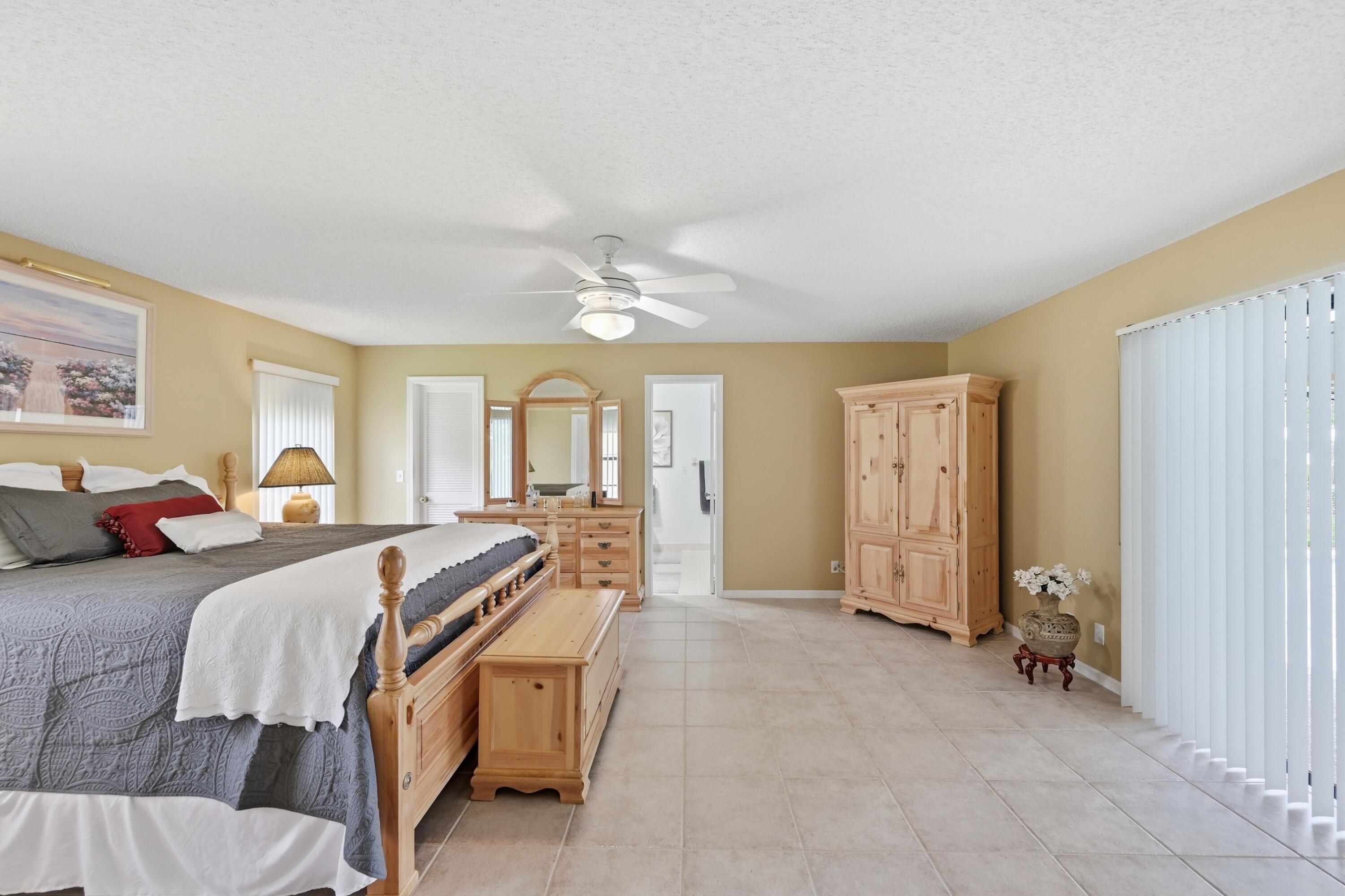 1042 NW 110th Lane