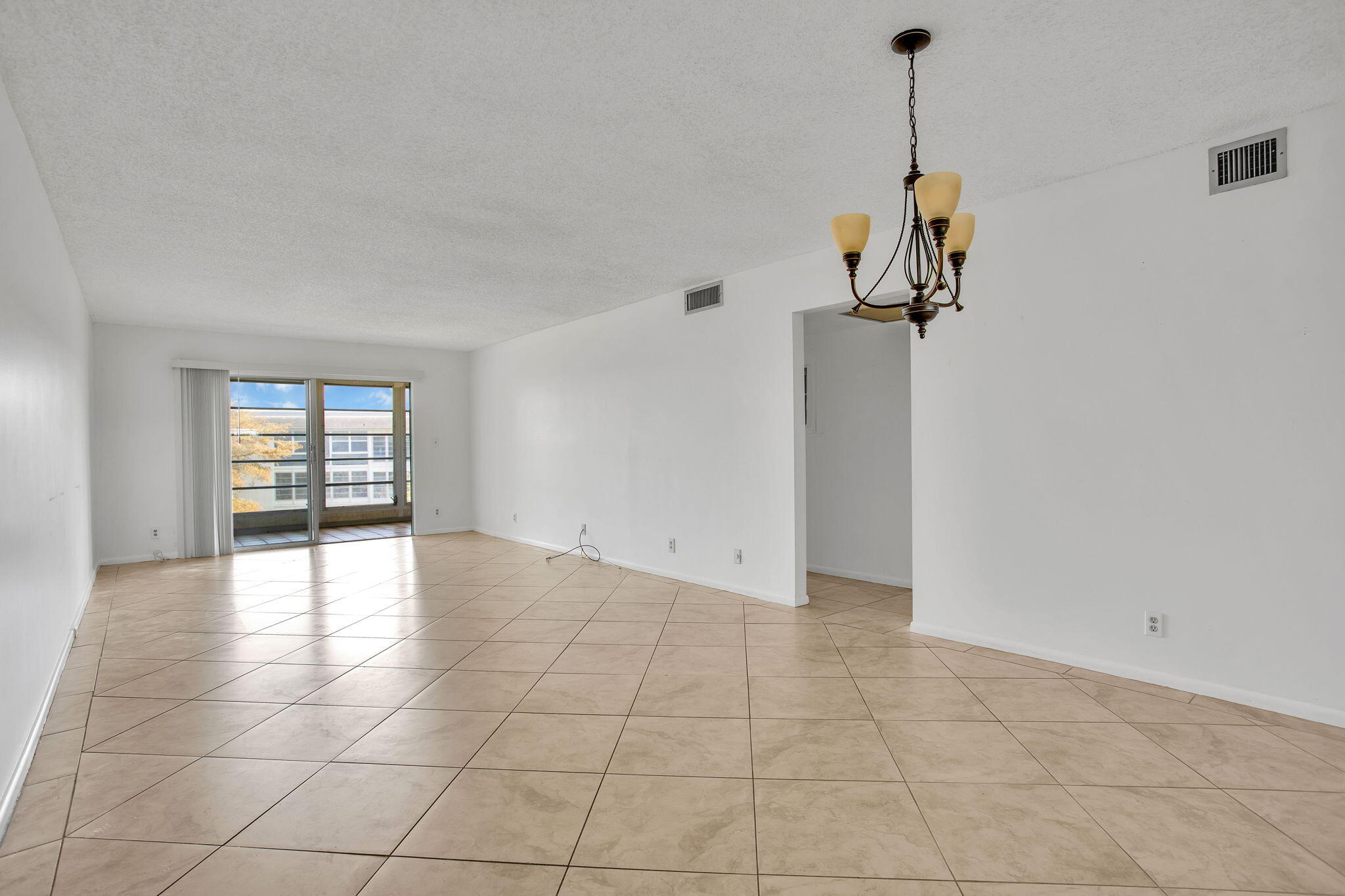 3405 Bimini Lane M4