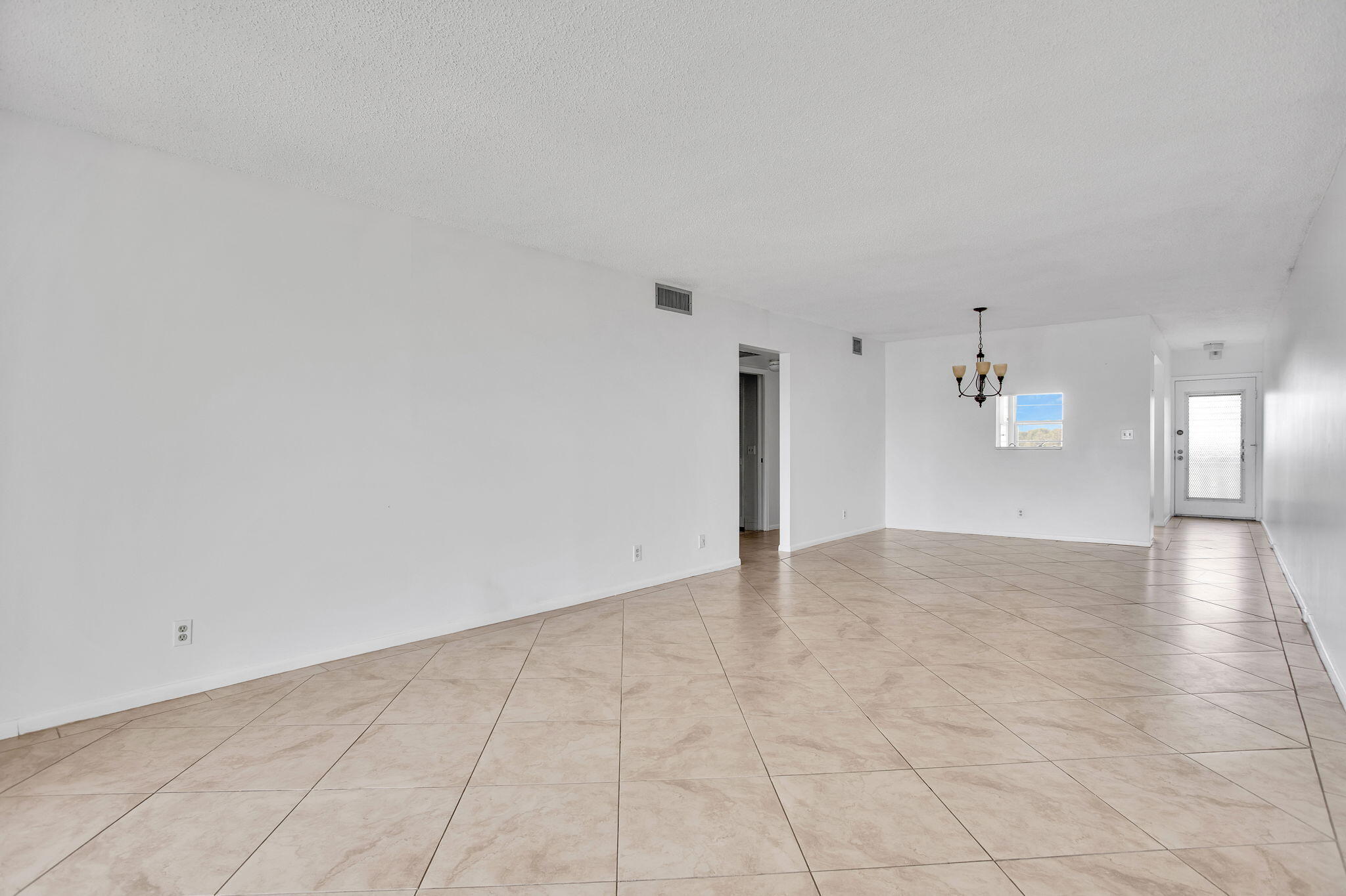 3405 Bimini Lane M4