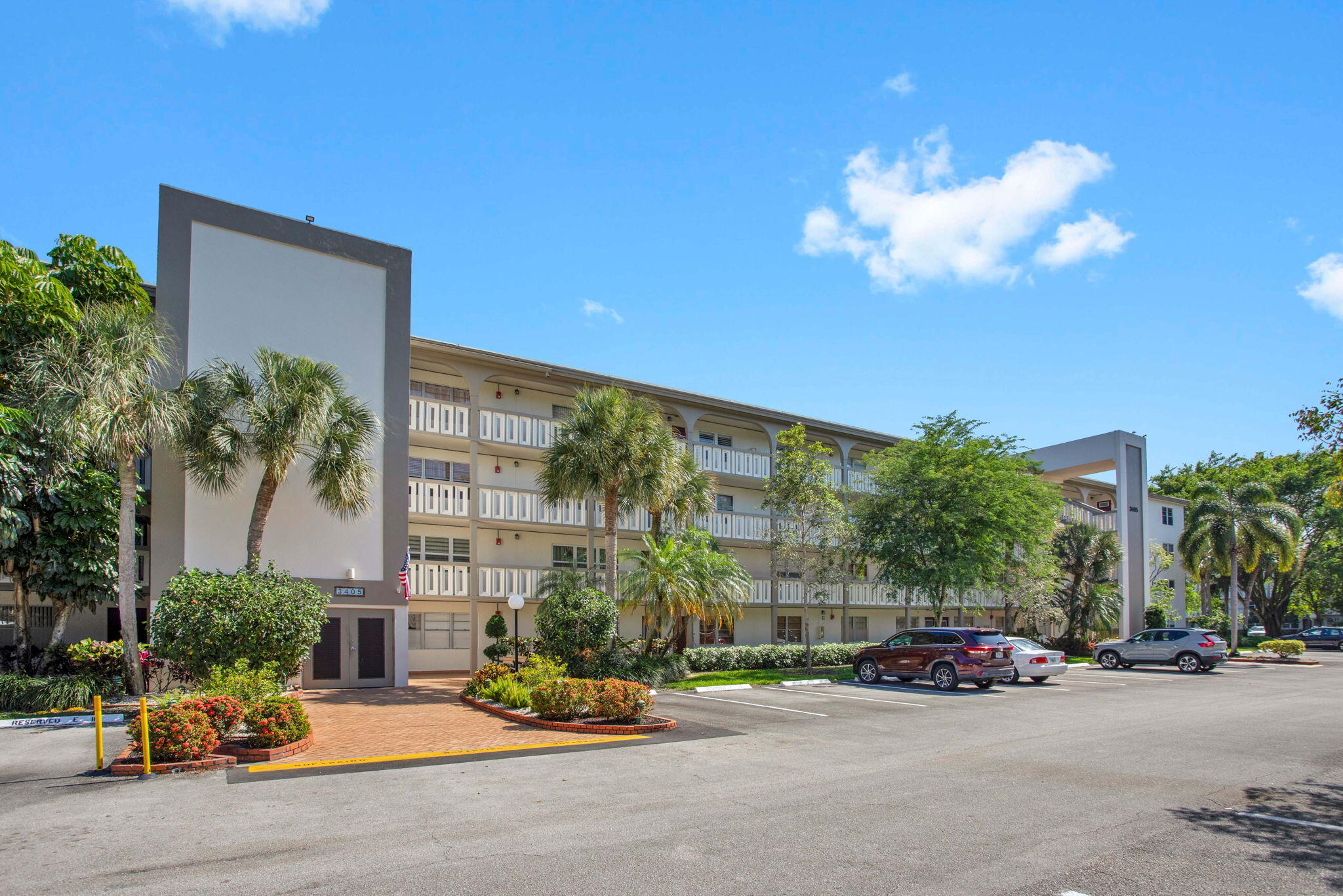 3405 Bimini Lane M4
