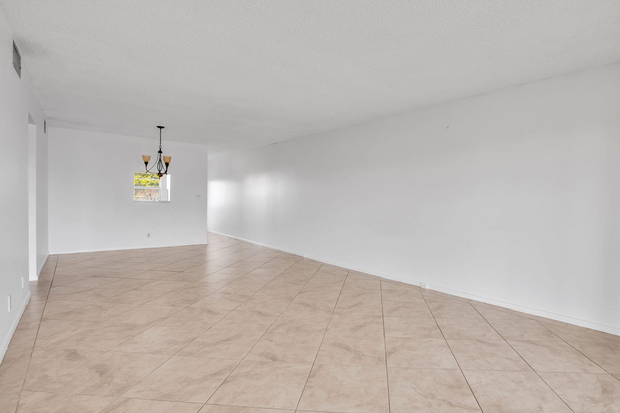 3405 Bimini Lane M4