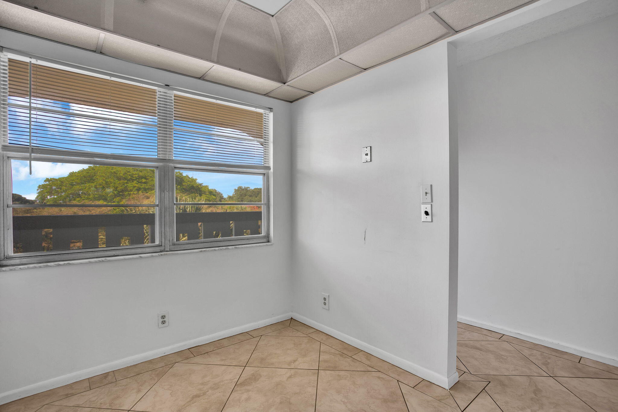 3405 Bimini Lane M4