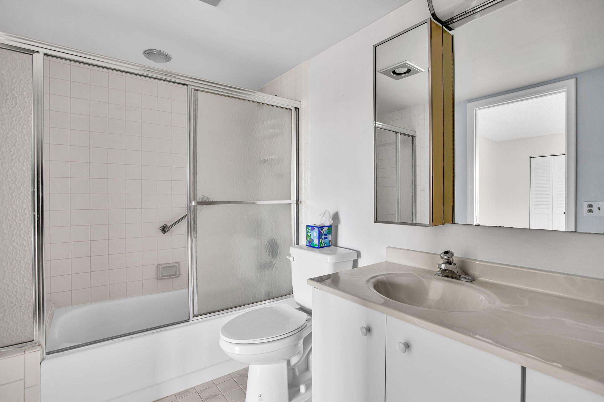 3405 Bimini Lane M4