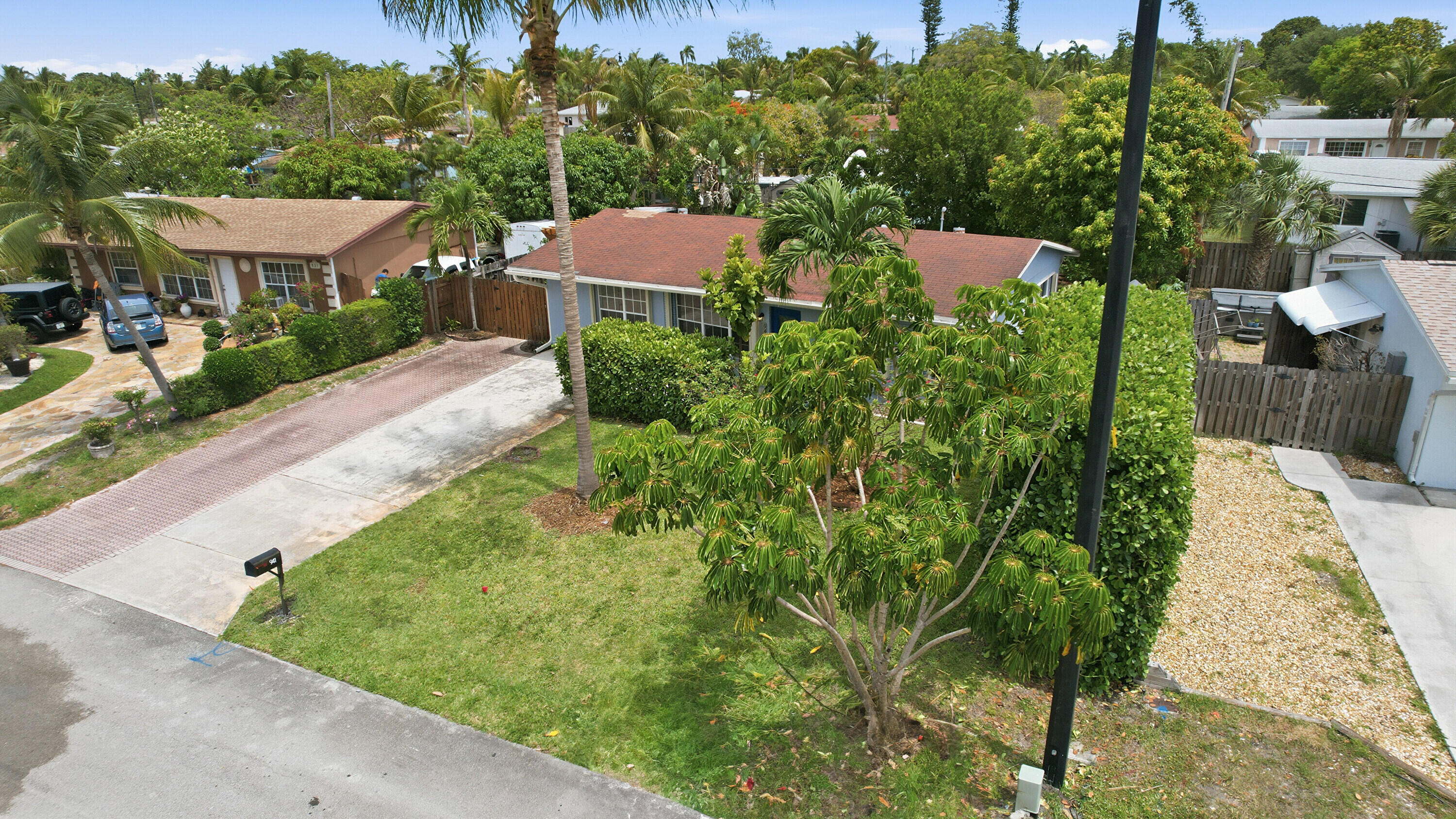 941 NE 23rd Court