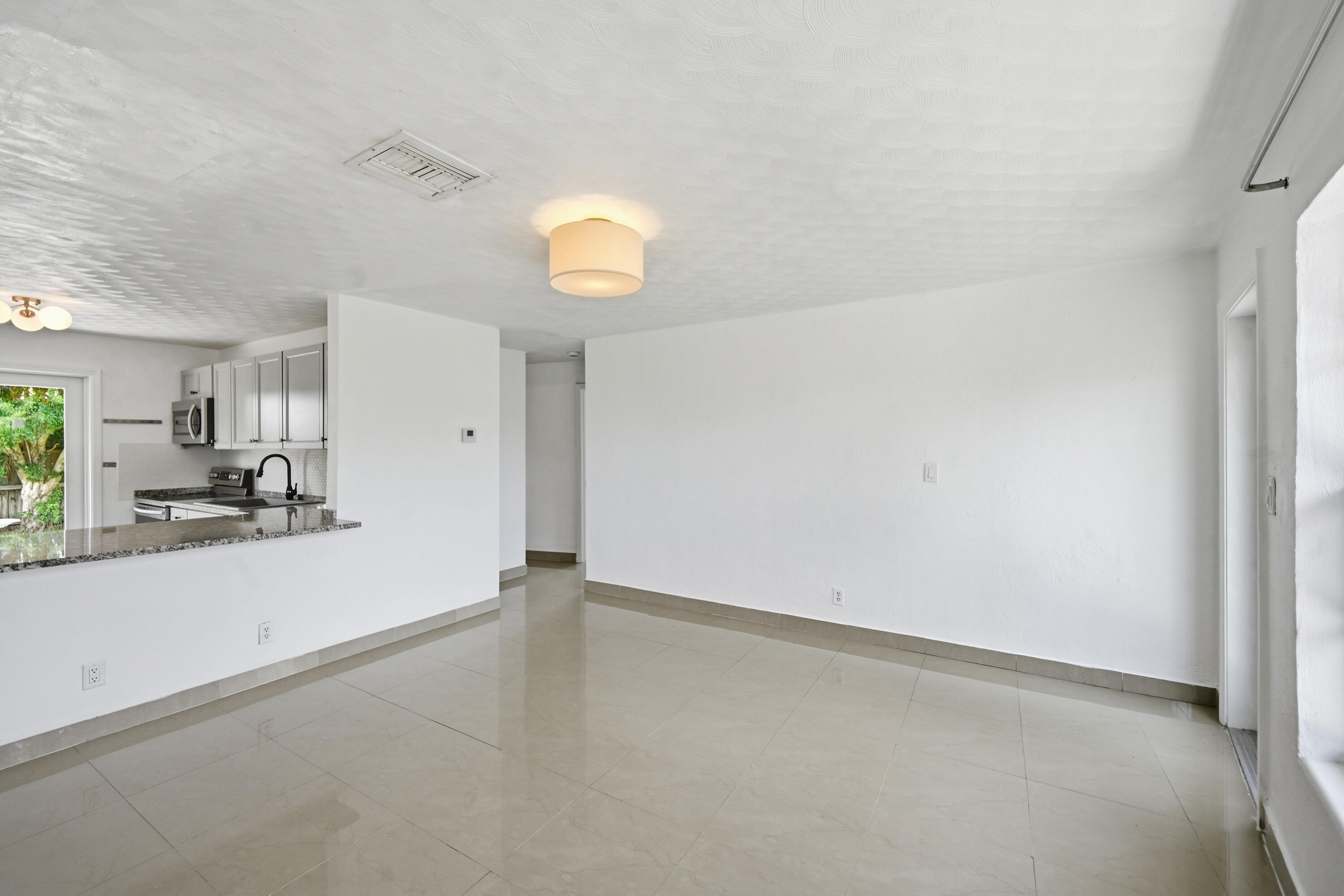 941 NE 23rd Court