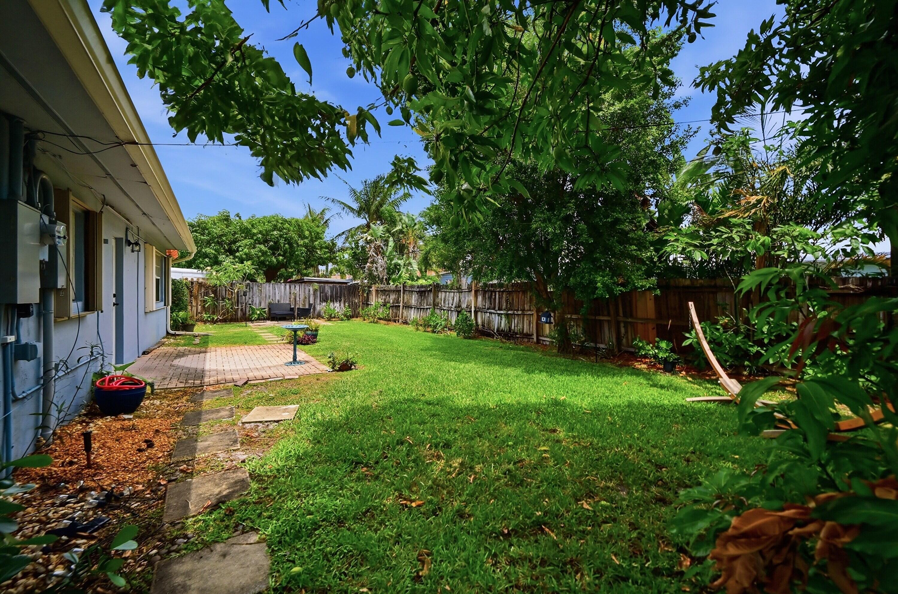 941 NE 23rd Court