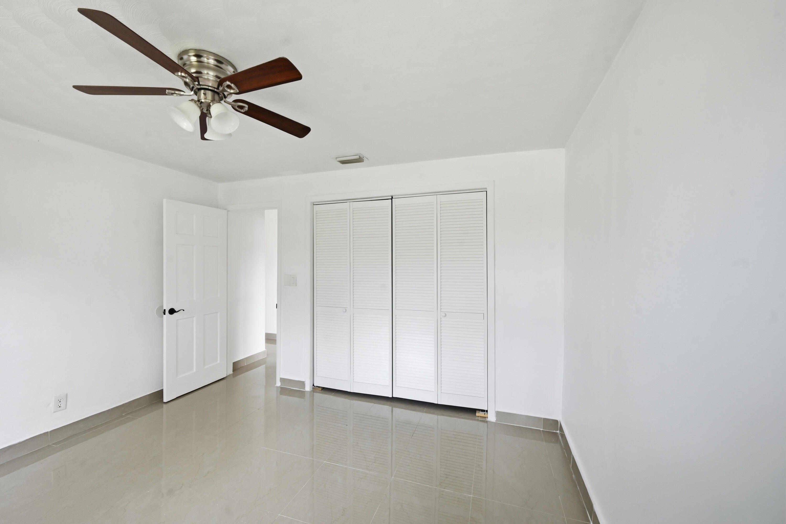 941 NE 23rd Court