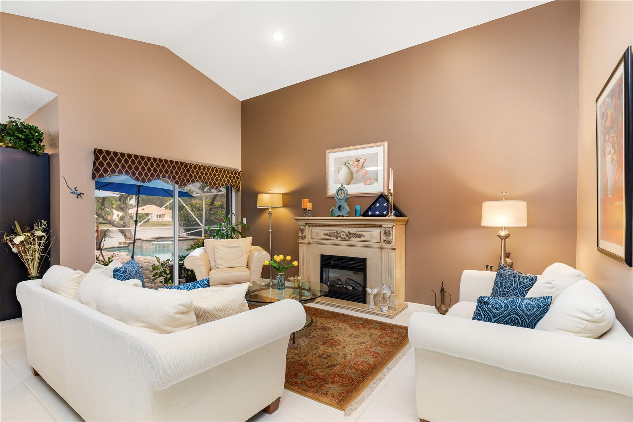 6660 NW 75th Place