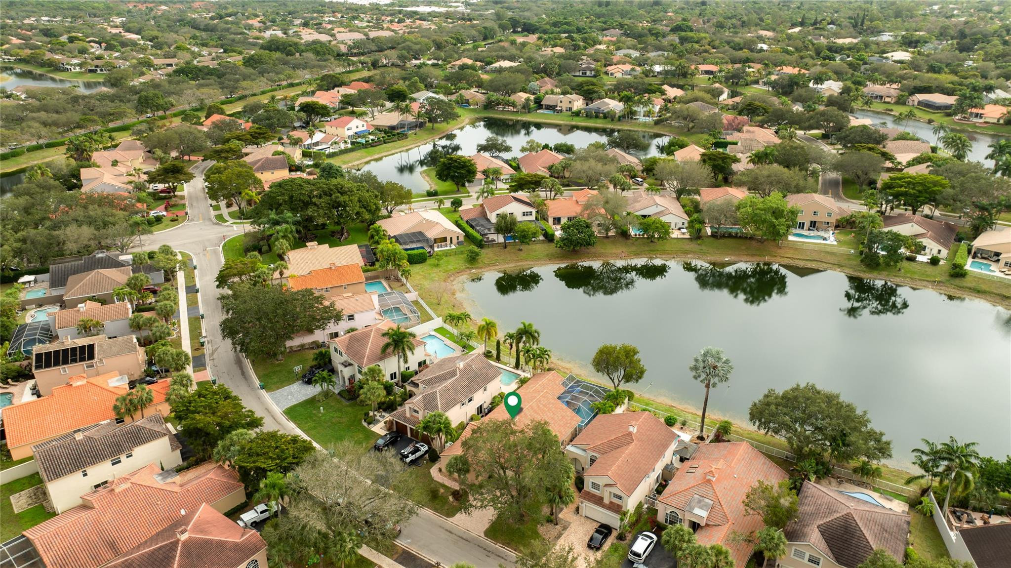 6660 NW 75th Place