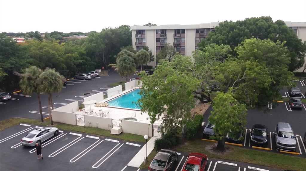 2771 Riverside Drive 412-a