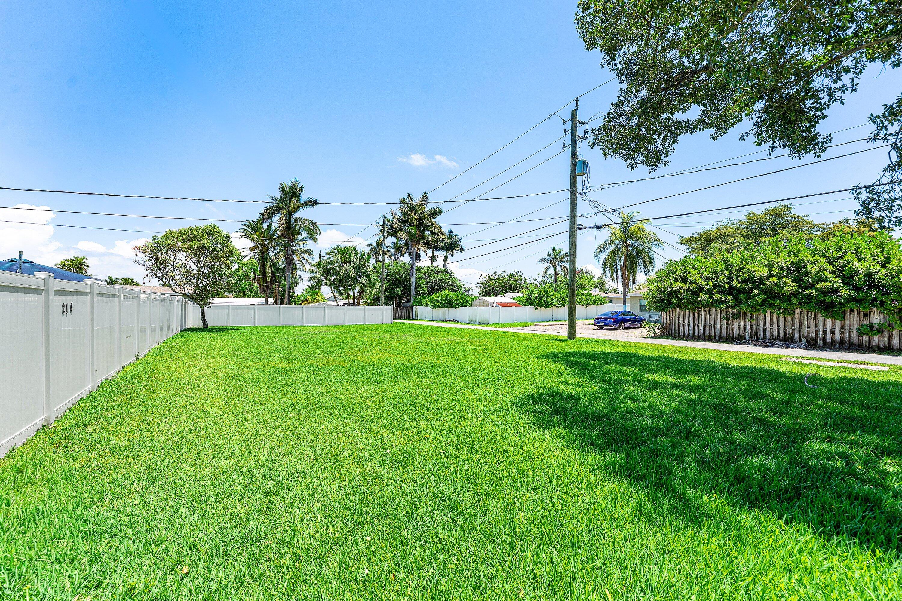 214 SE 5th Street