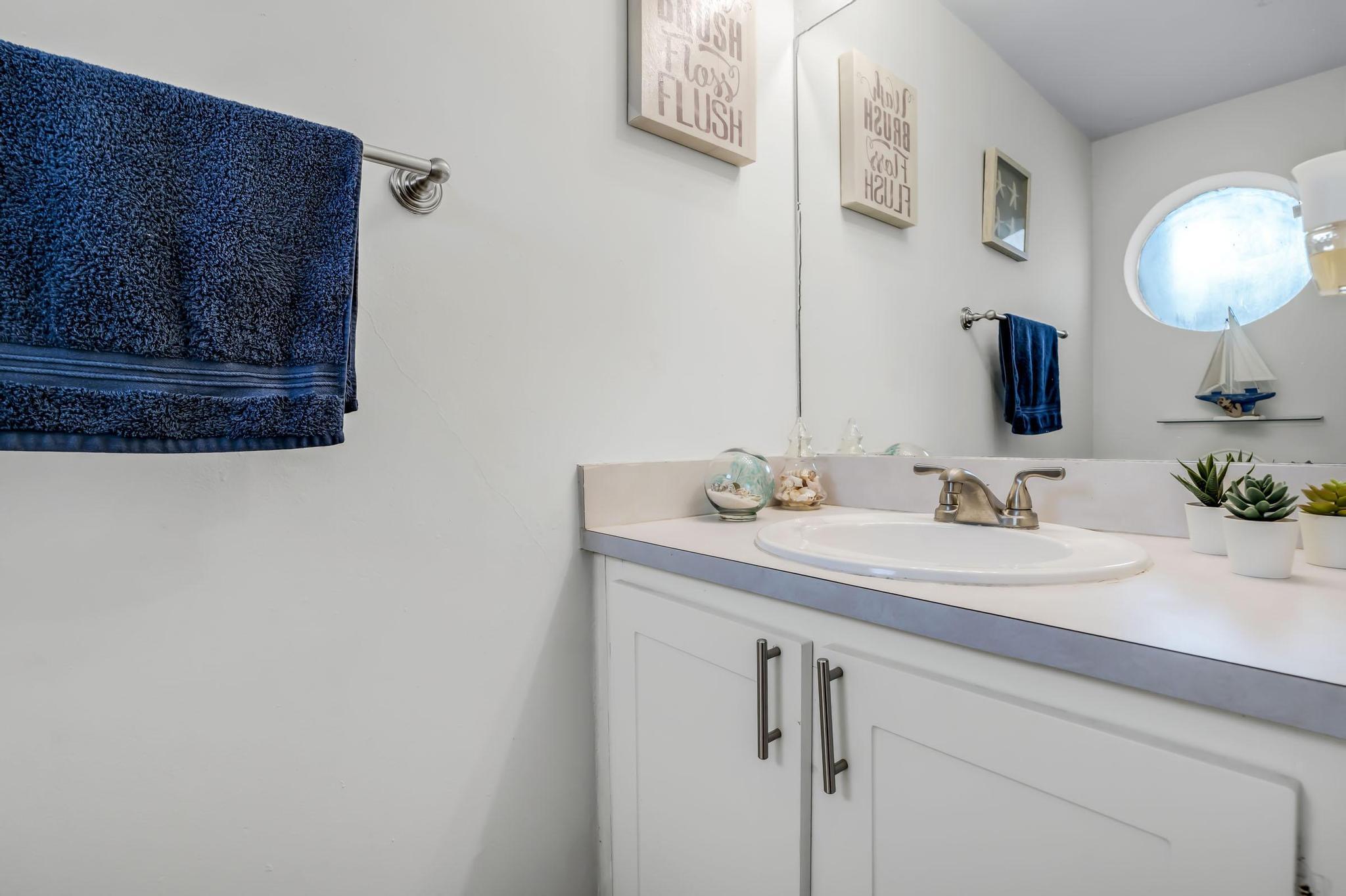 8858 NW 48th Street 8858