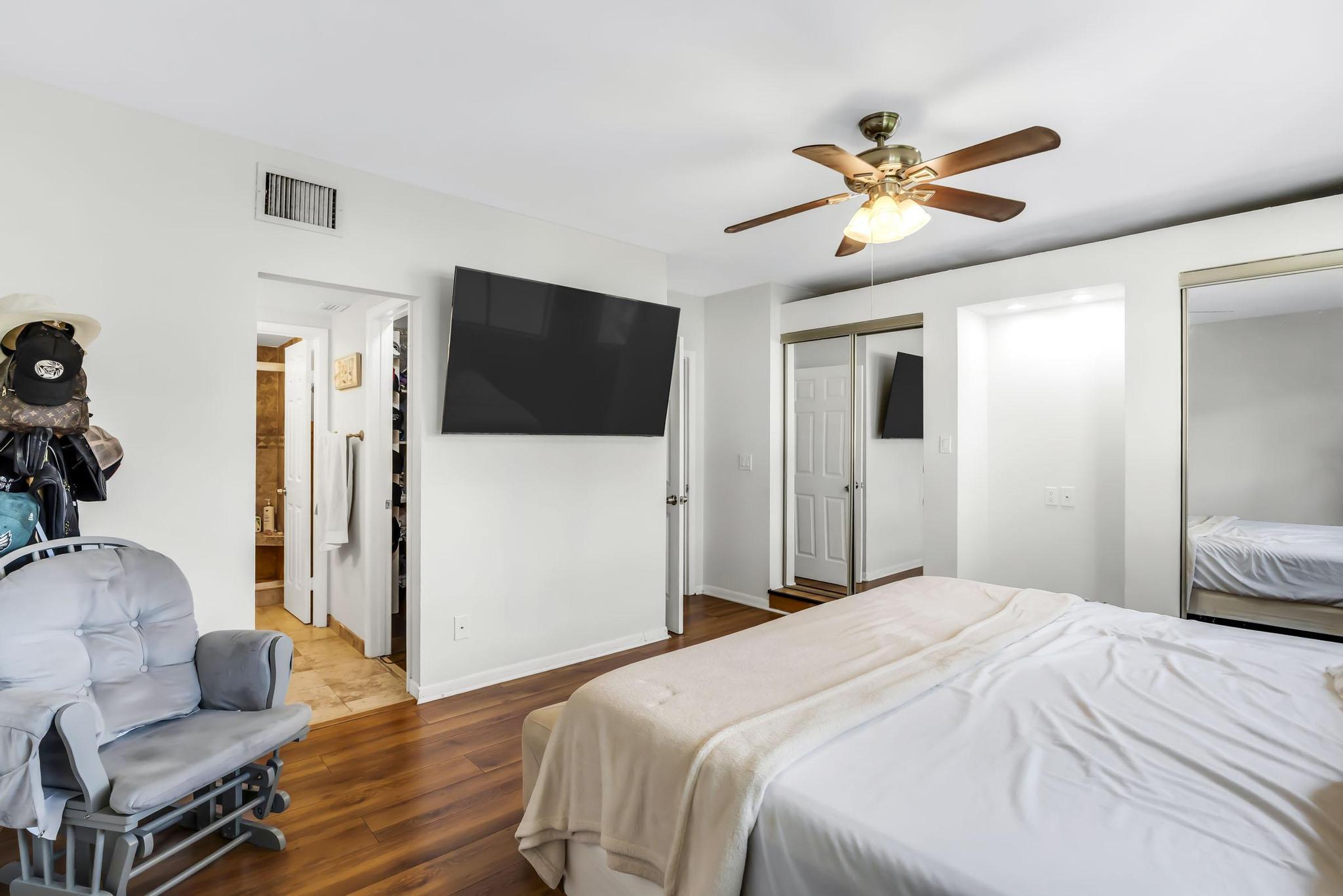 8858 NW 48th Street 8858
