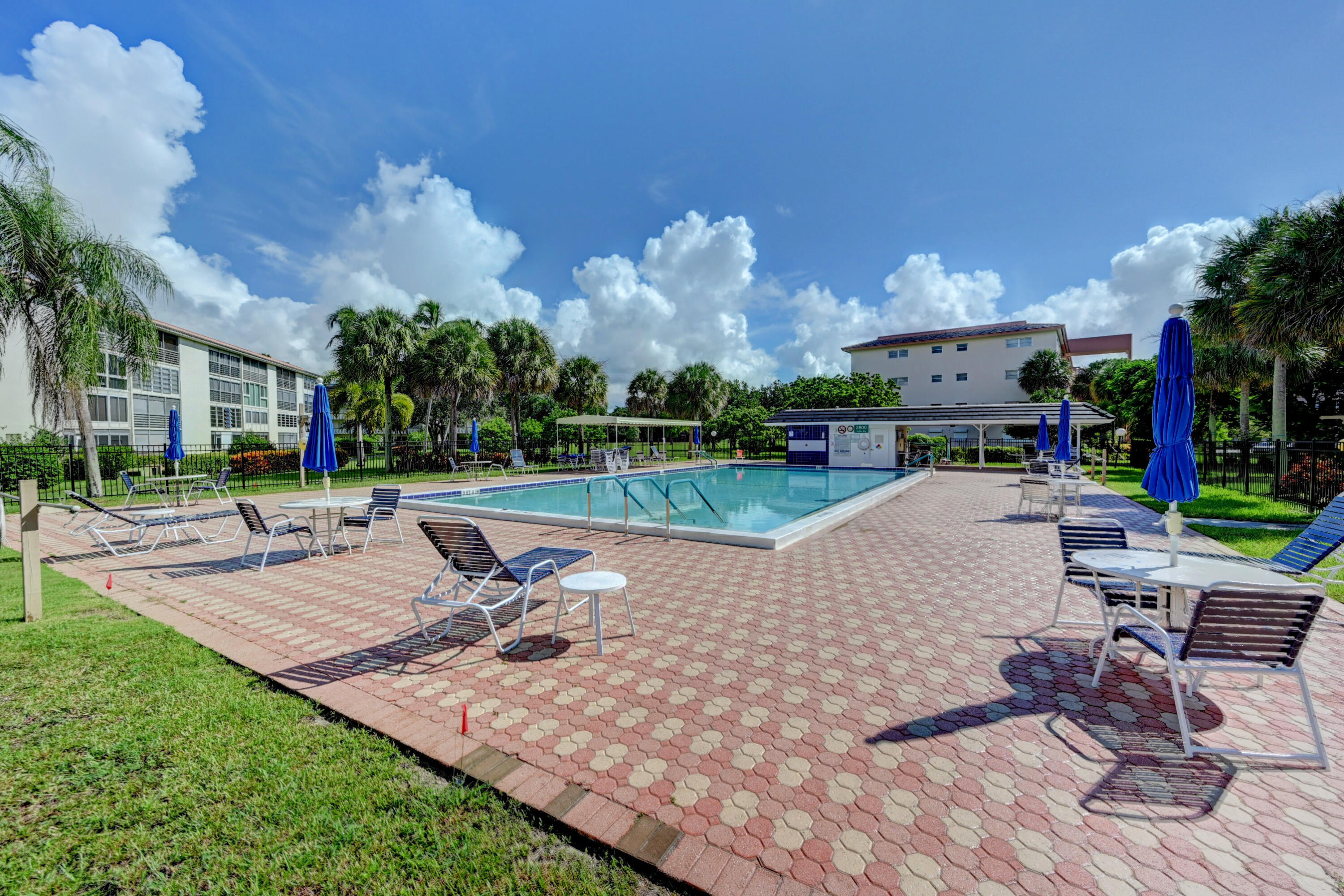 2901 Victoria Circle H4