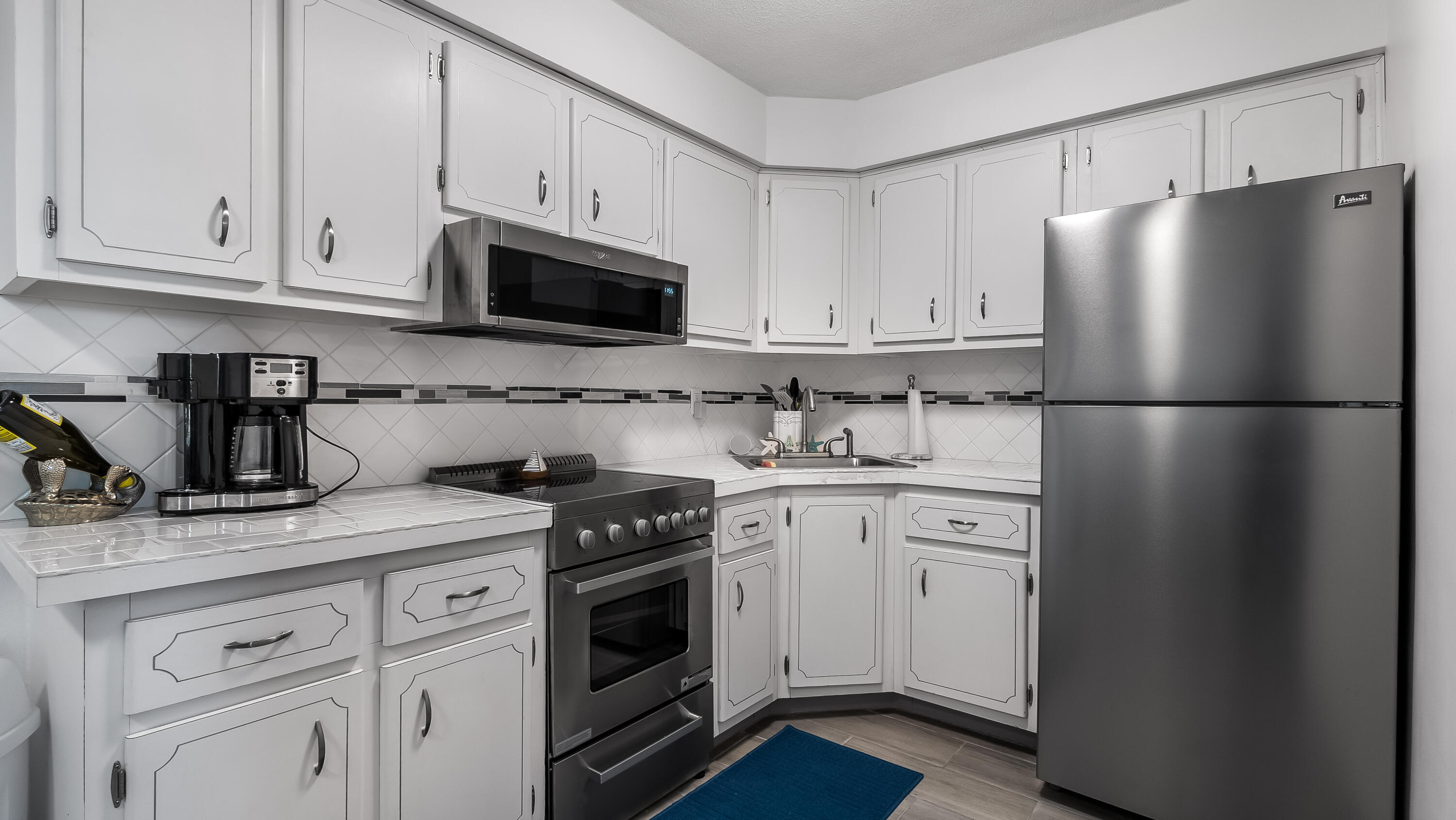 228 Hibiscus Avenue 233, Lauderdale-By-The-Sea Unit: 233
