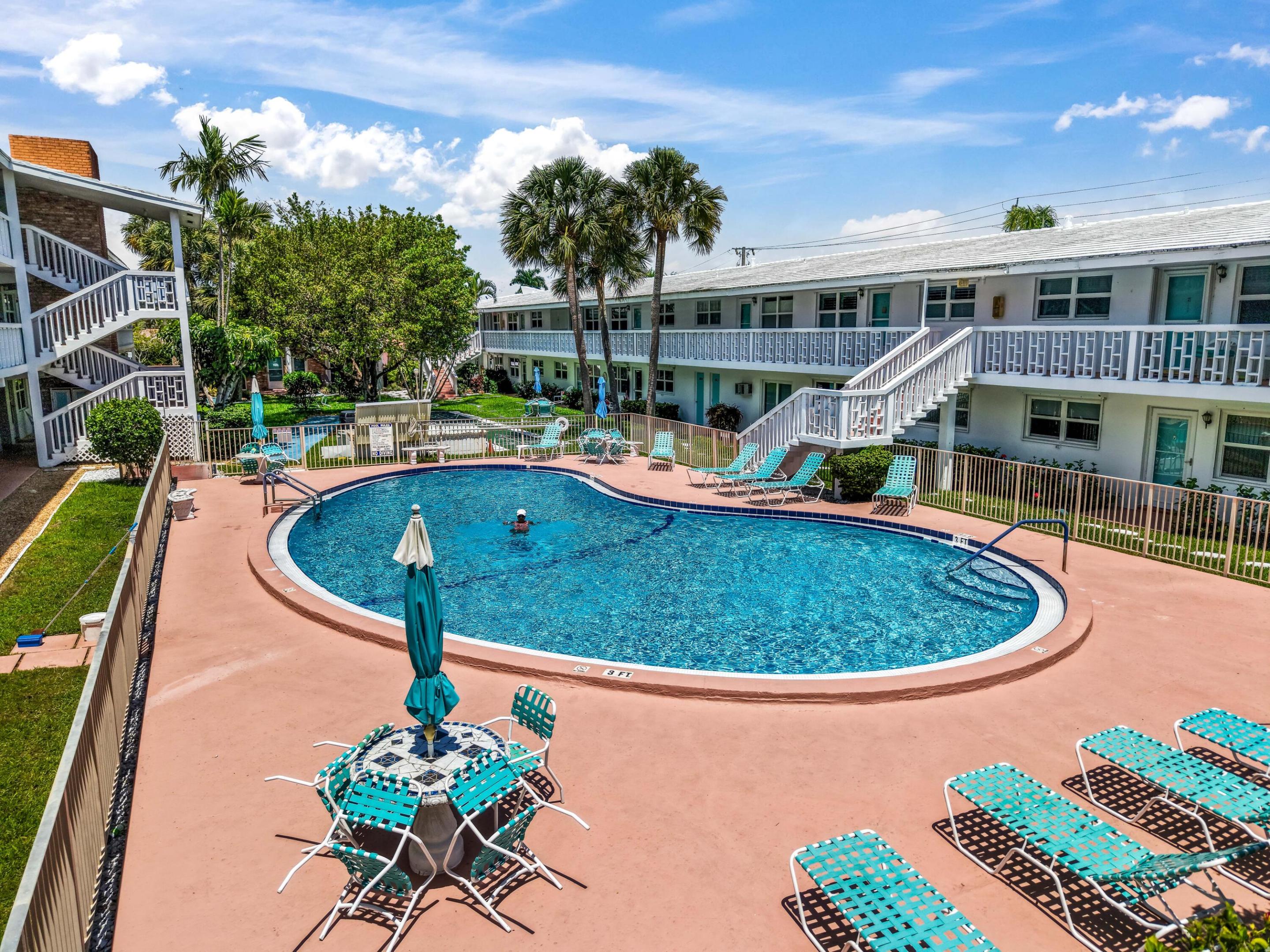 228 Hibiscus Avenue 233, Lauderdale-By-The-Sea Unit: 233